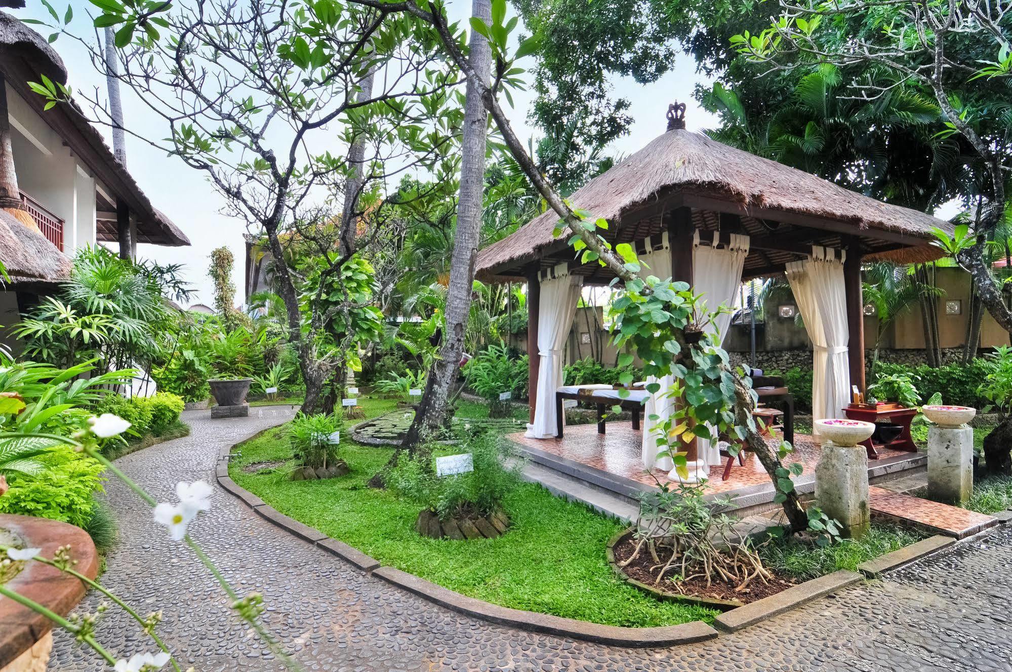 Sativa 3* Sanur (Bali)