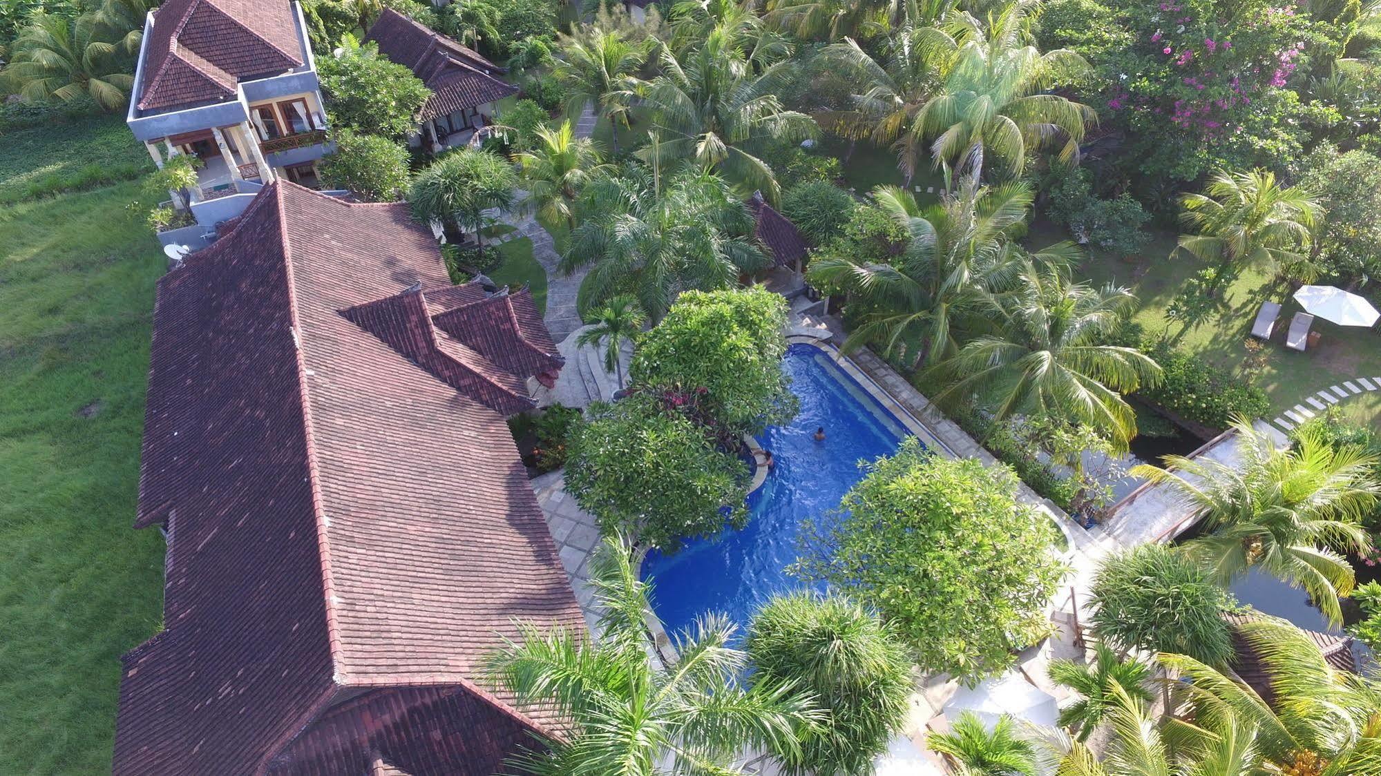 Resort Arya And Dive Center Amed (Bali)