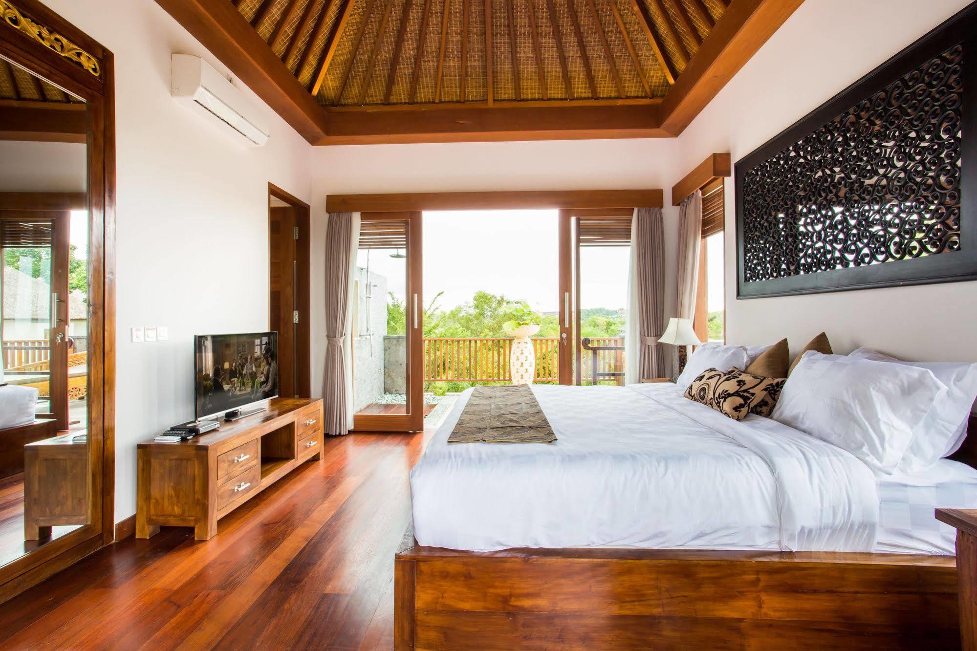 Dk - Bali * Nusa Dua (Bali)