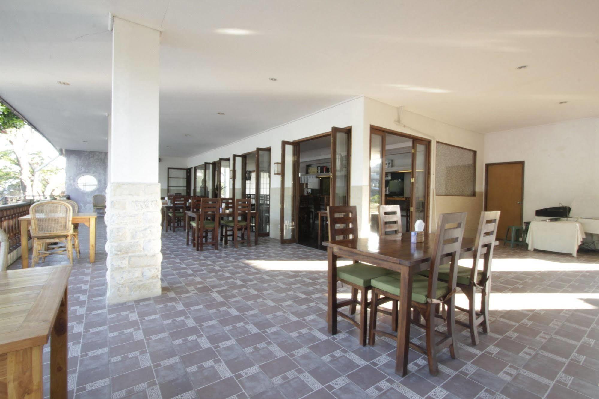 Alit And Resort Sanur (Bali)