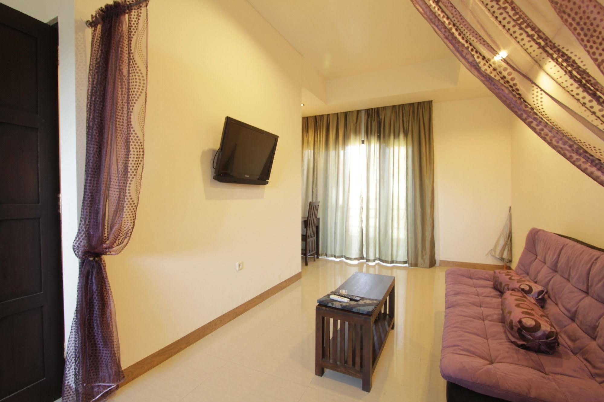 Resort Alit And