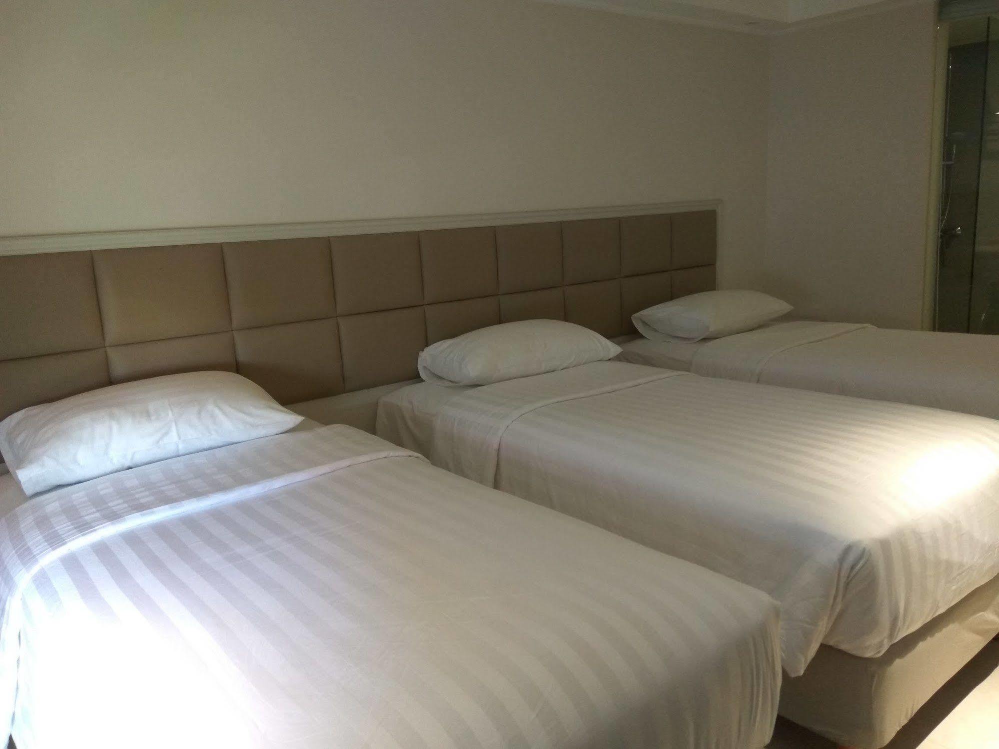 Alron Kuta Hotel