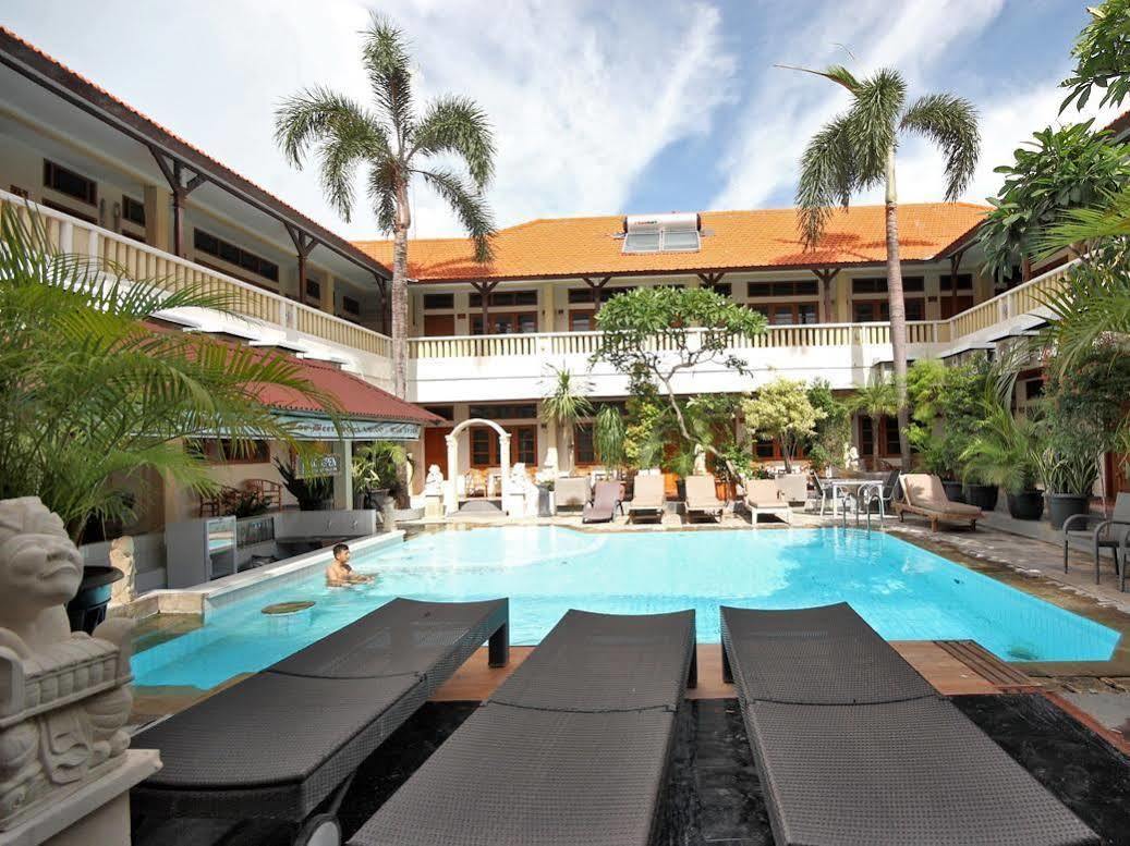 Rosani Hotel 3*