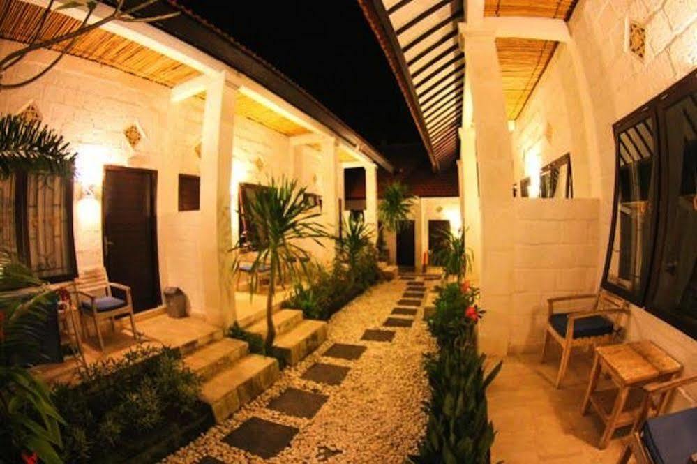 Padang Padang Breeze Uluwatu (Bali)