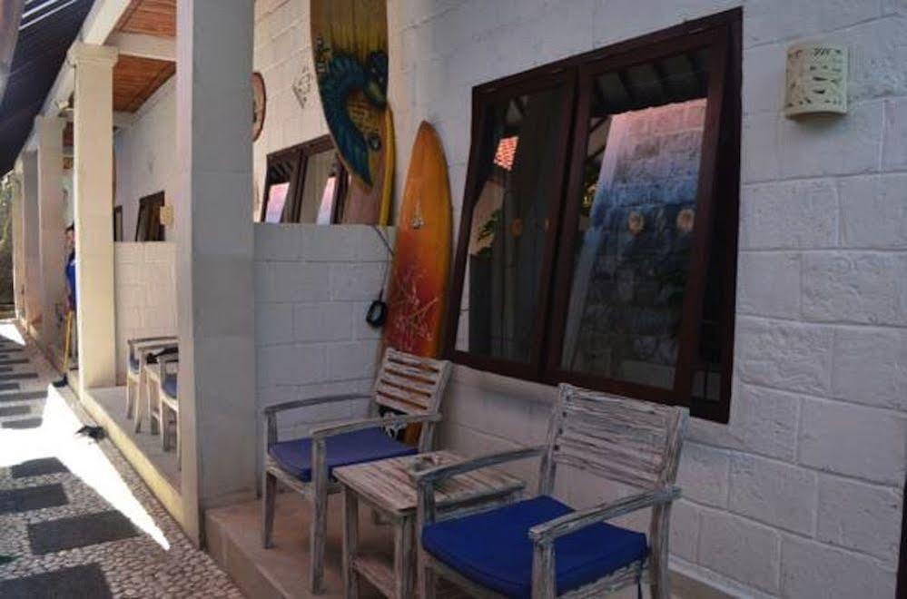 Guest house Padang Padang Breeze 2*