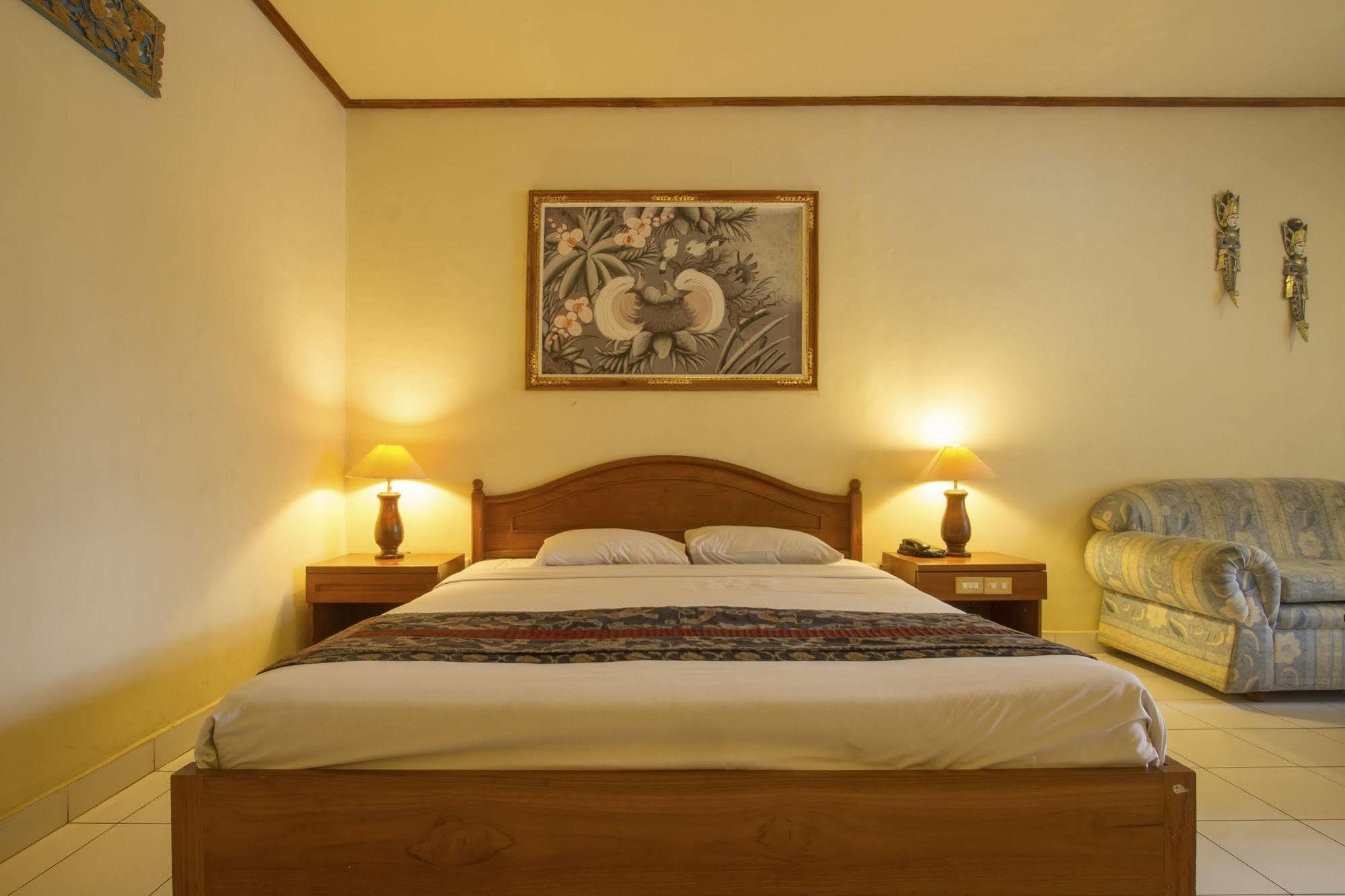 Resort Sari Segara & 3*