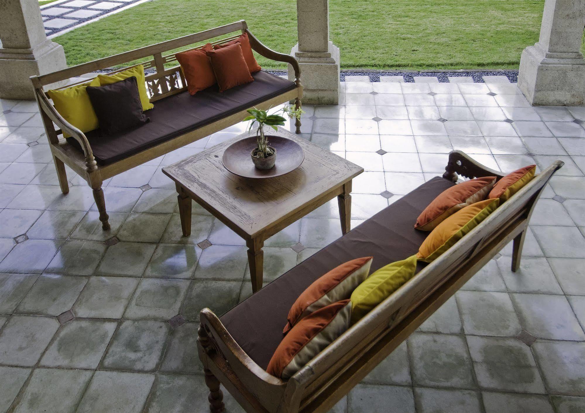 Anyar Estate Hotel 3*