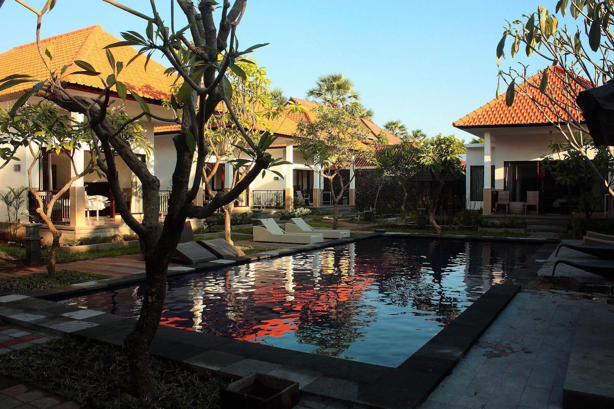 Ocean View Dive & 3*