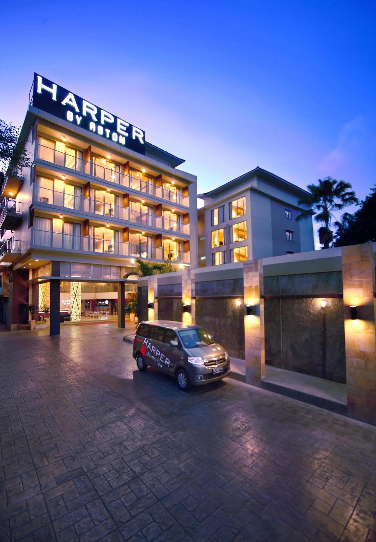 Harper Kuta By Aston Hotel