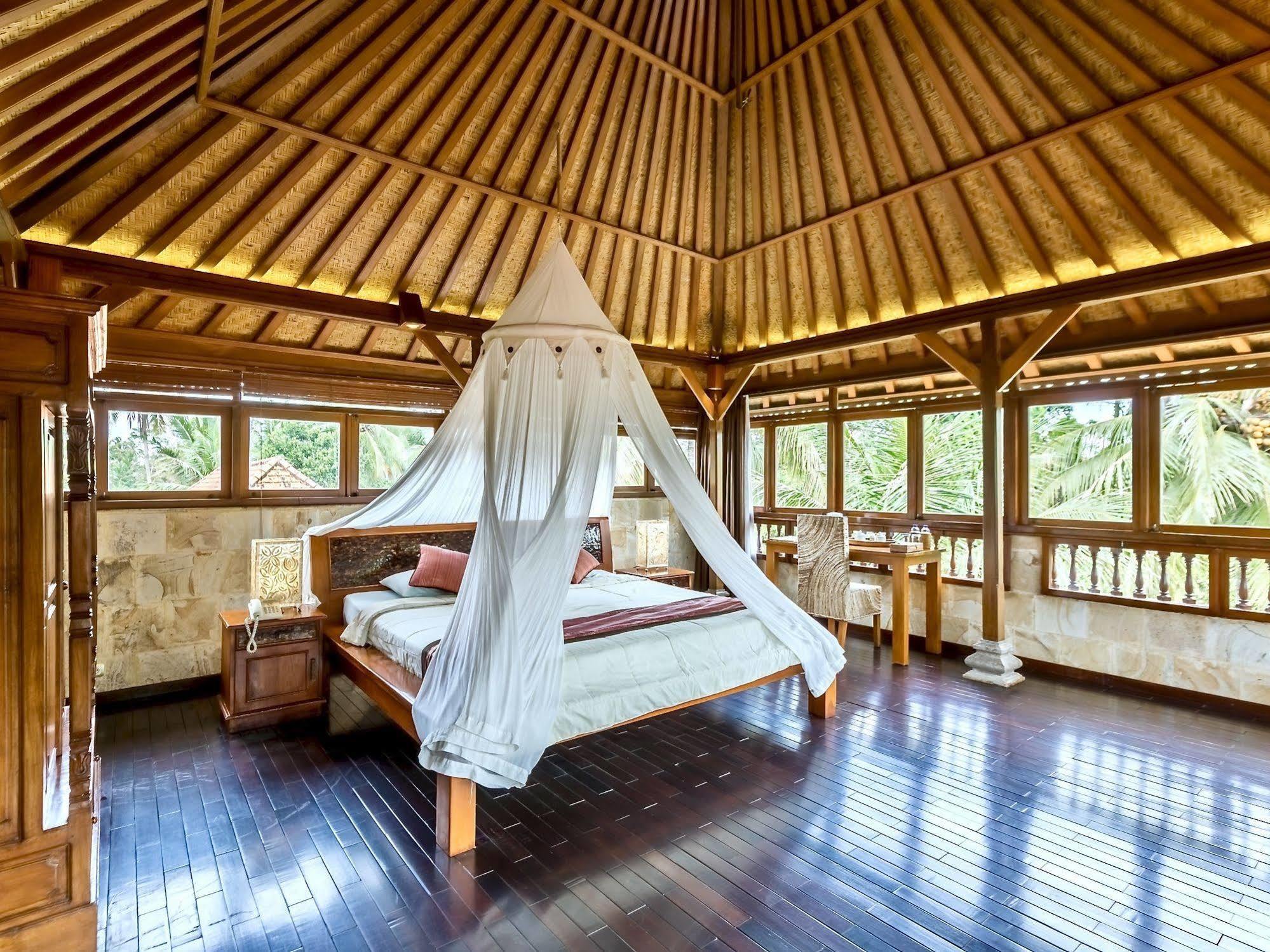 Hotel Villa Ubud 3*