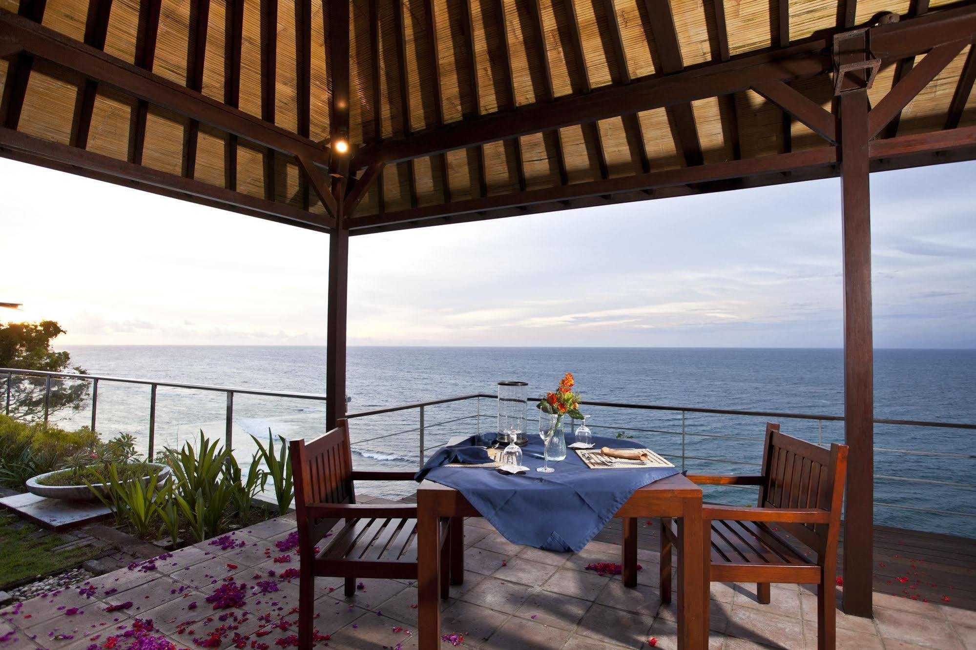 Resort Nomina 5*