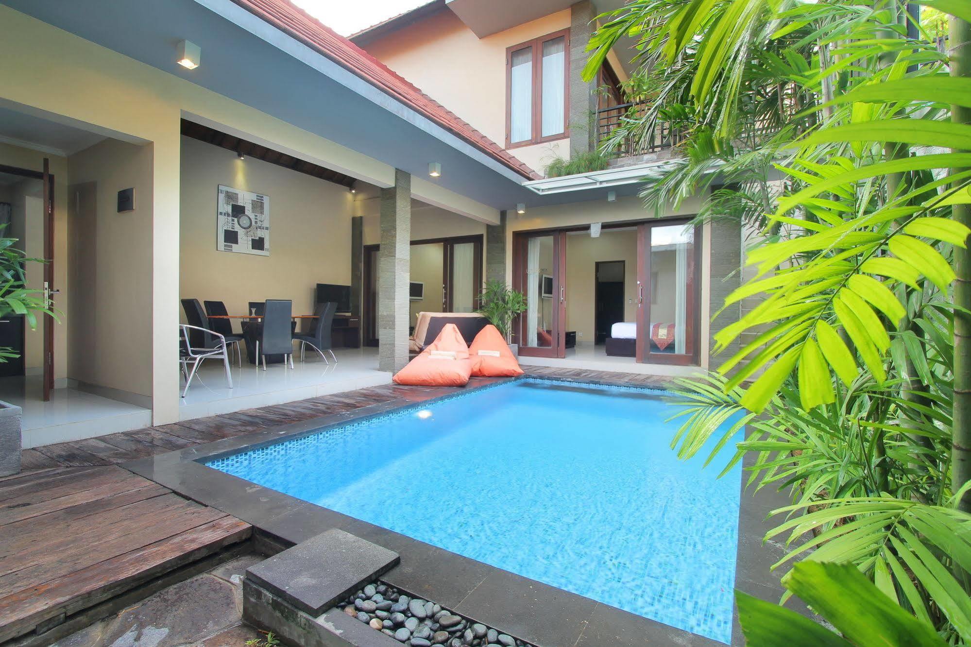 Lotus Tirta 3* Seminyak (Bali)