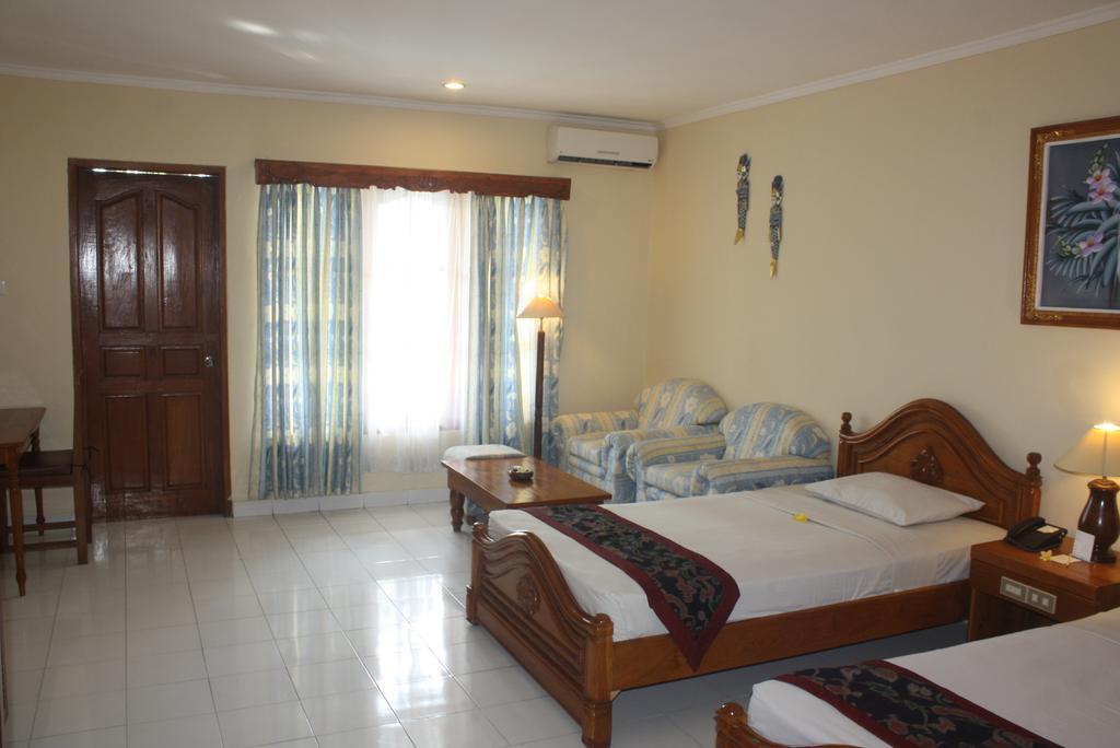 Sari Segara & Resort 3*
