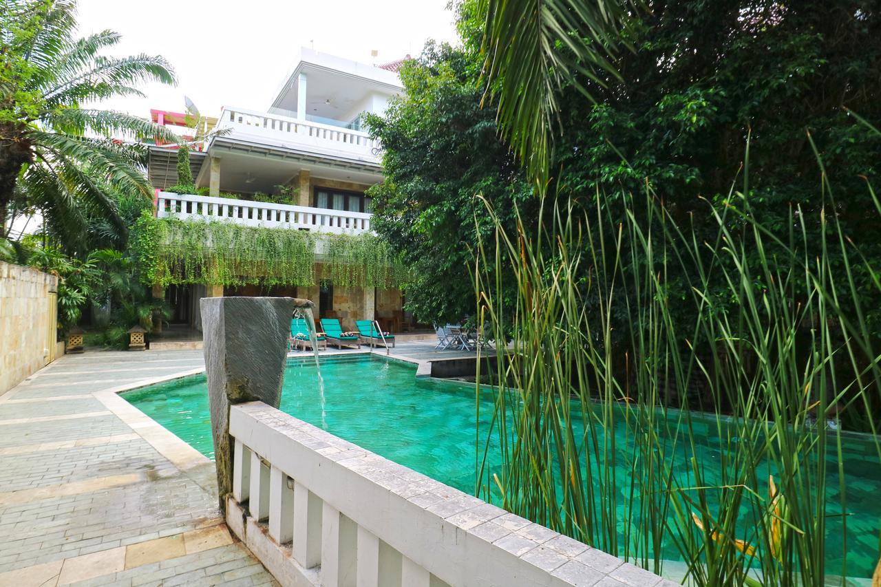 Mystique Seminyak BALI