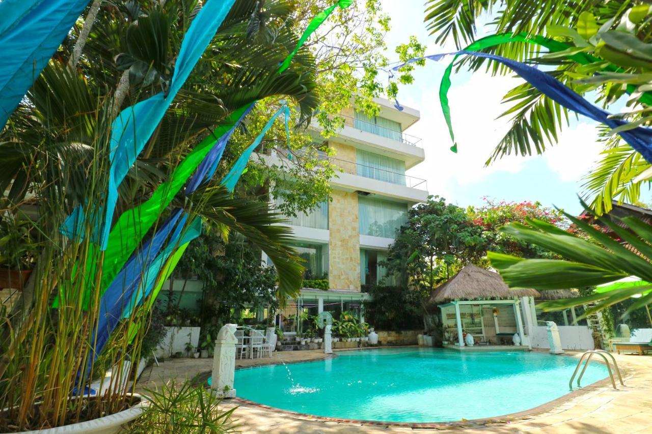 Mystique Seminyak BALI