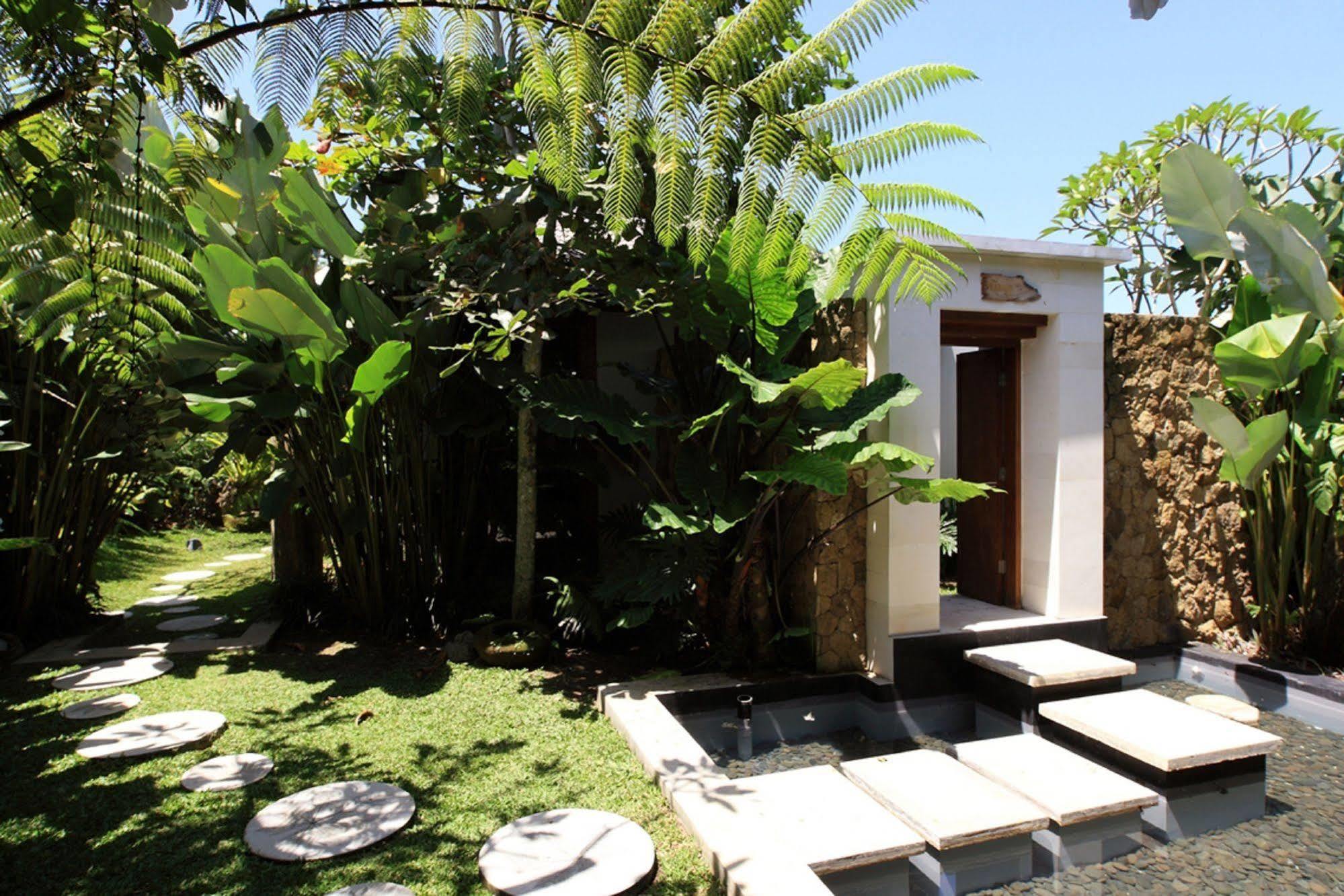 Casa Priya Ubud Villa *