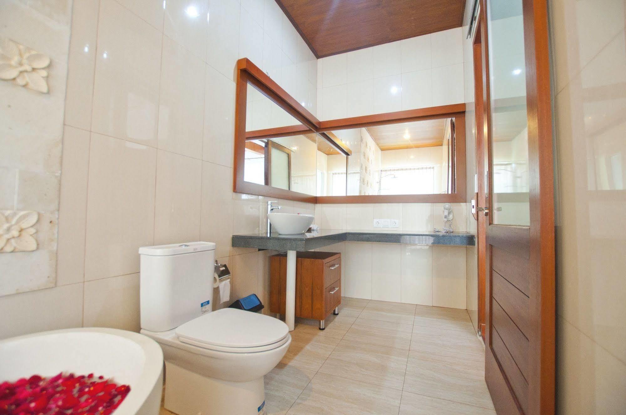 Bougainville Villa