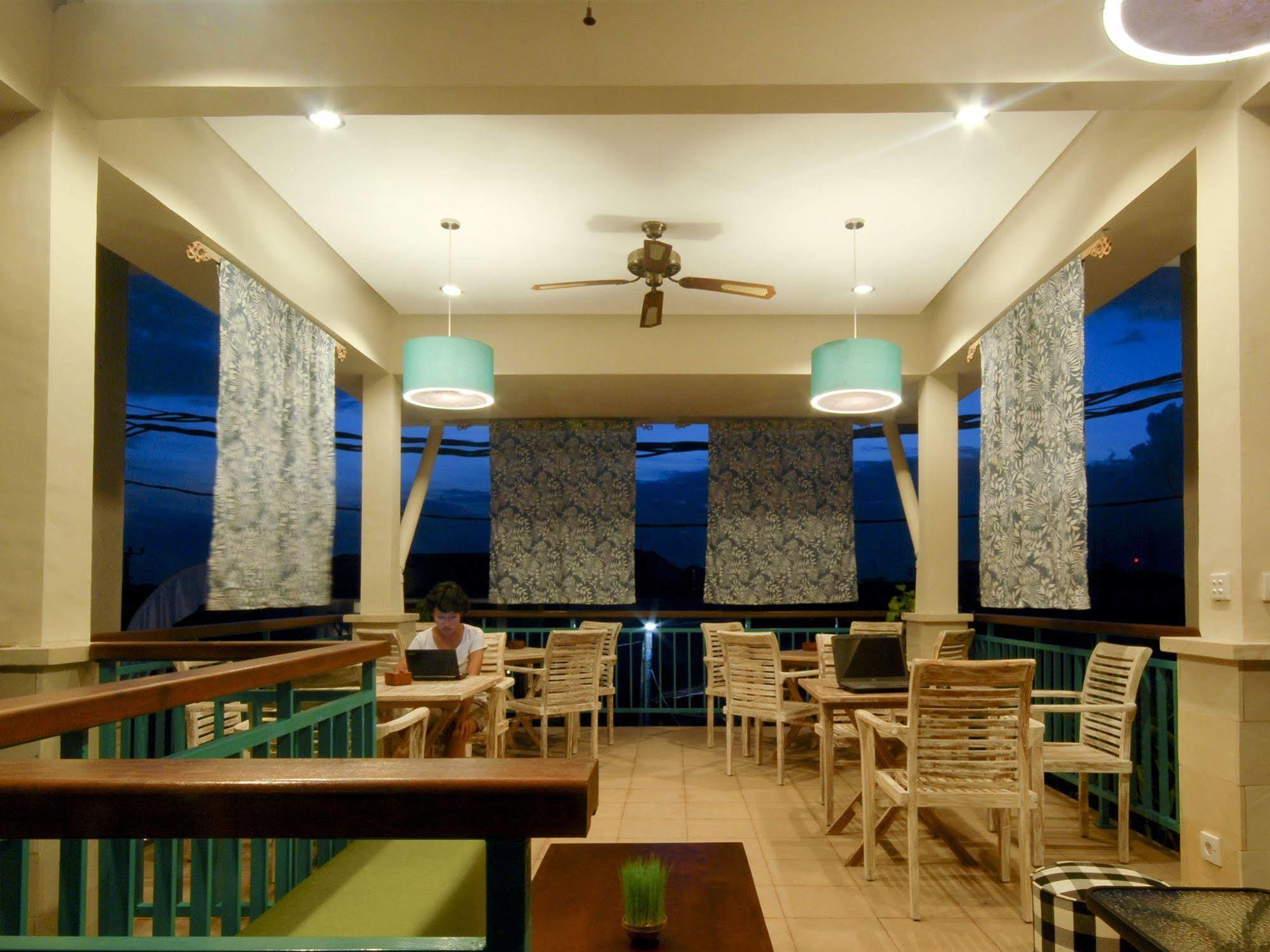 The Zhurga Aparthotel 3*