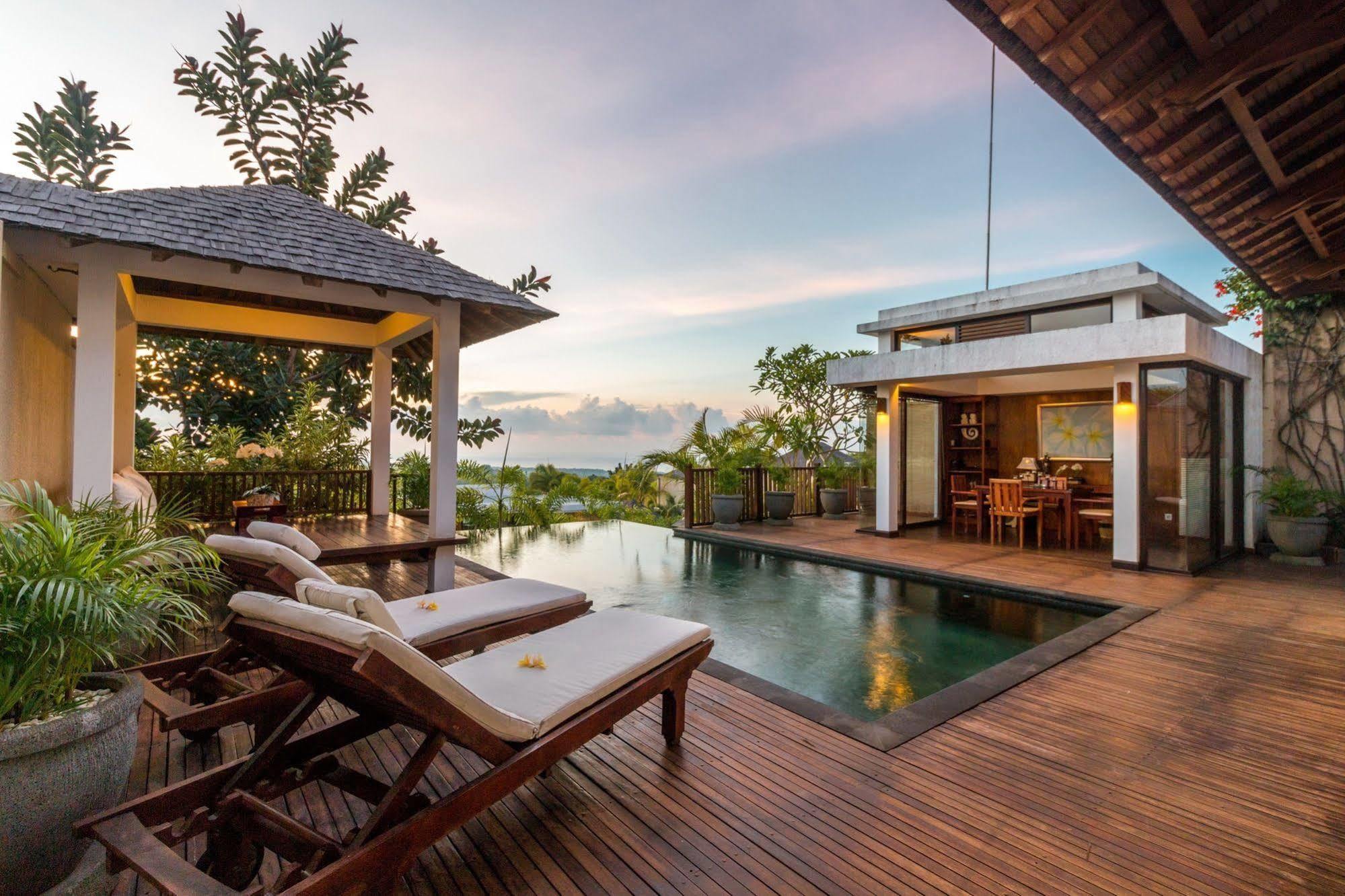 Villa Airis Luxury And