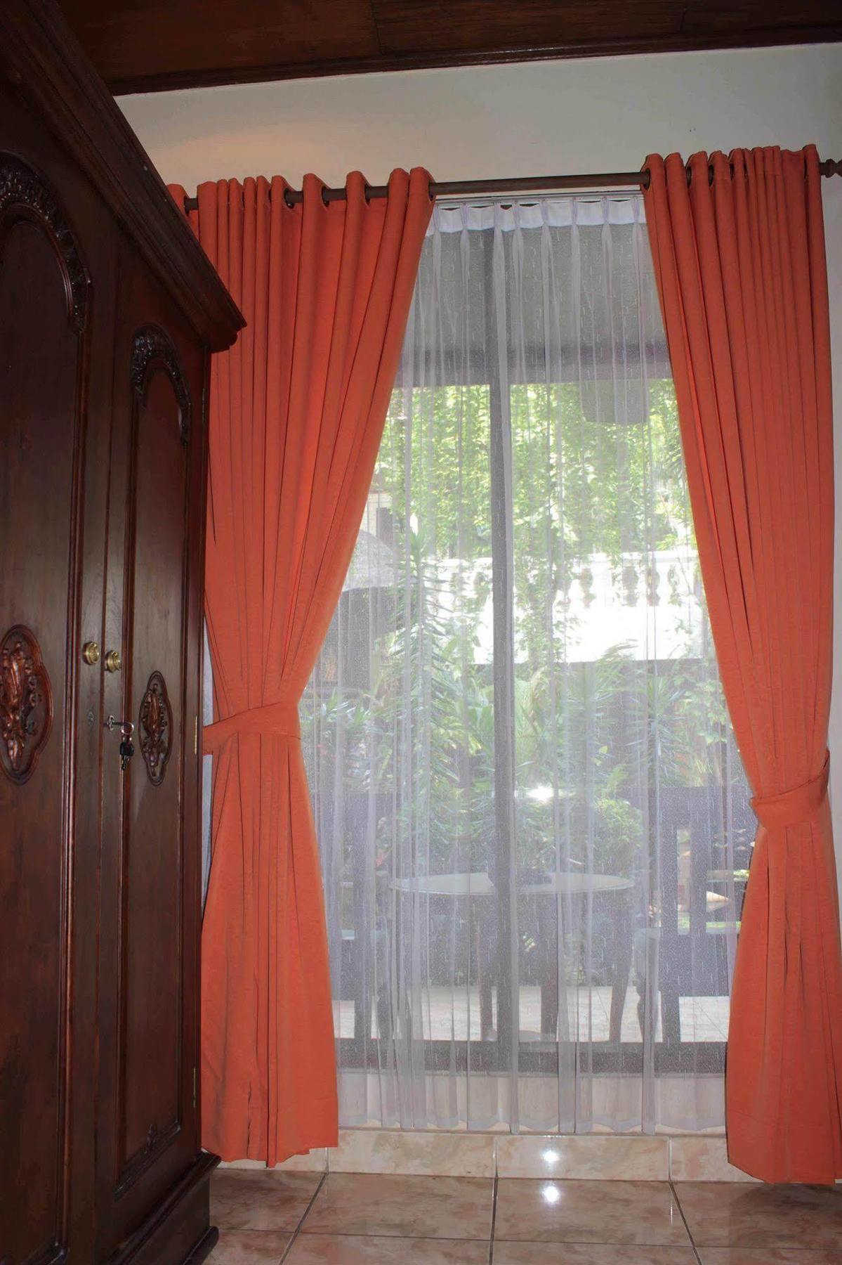 Hotel Oyo 1930 Ananda 2*