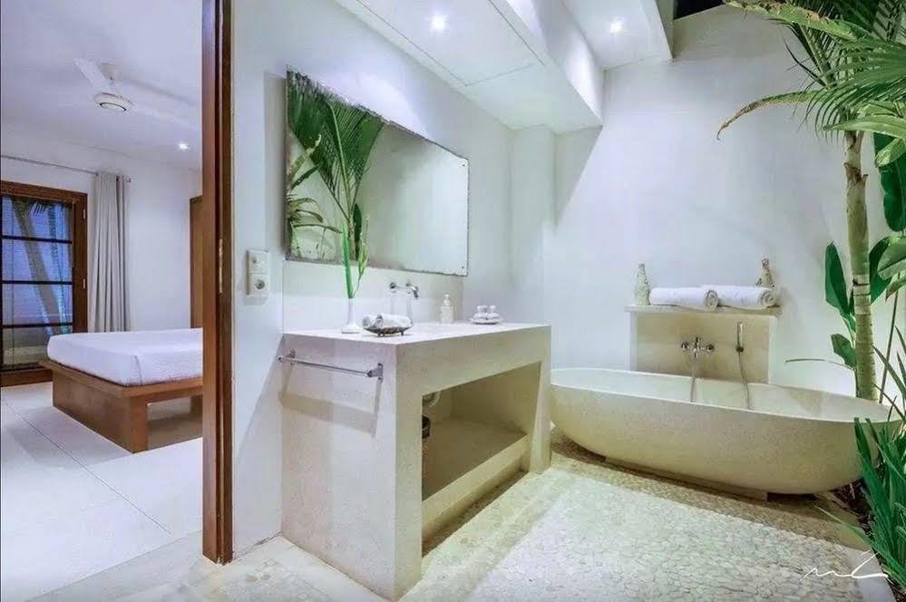 Pantai Hitam Villa Tabanan (Bali)