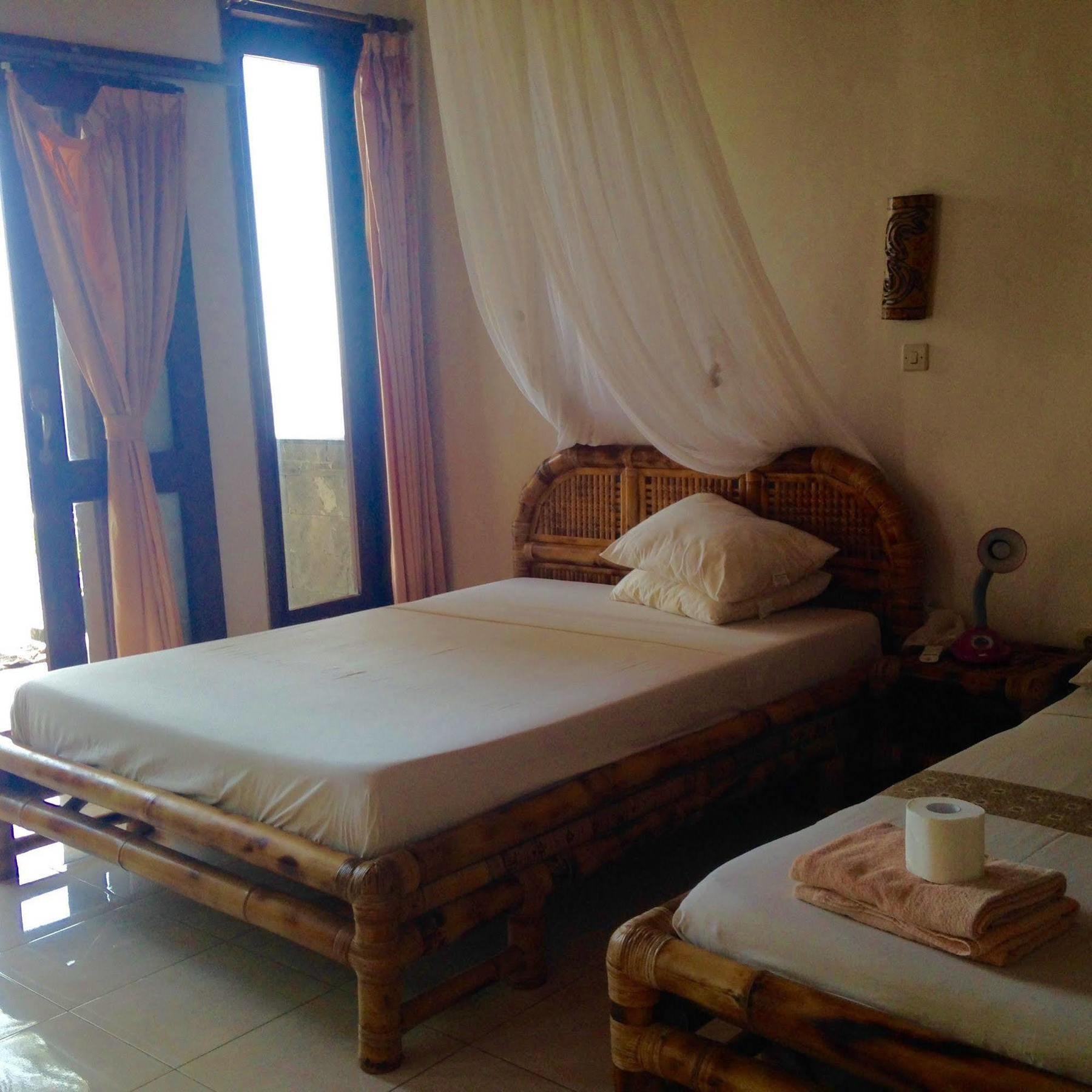Vienna Wisma tamu Amed (Bali)