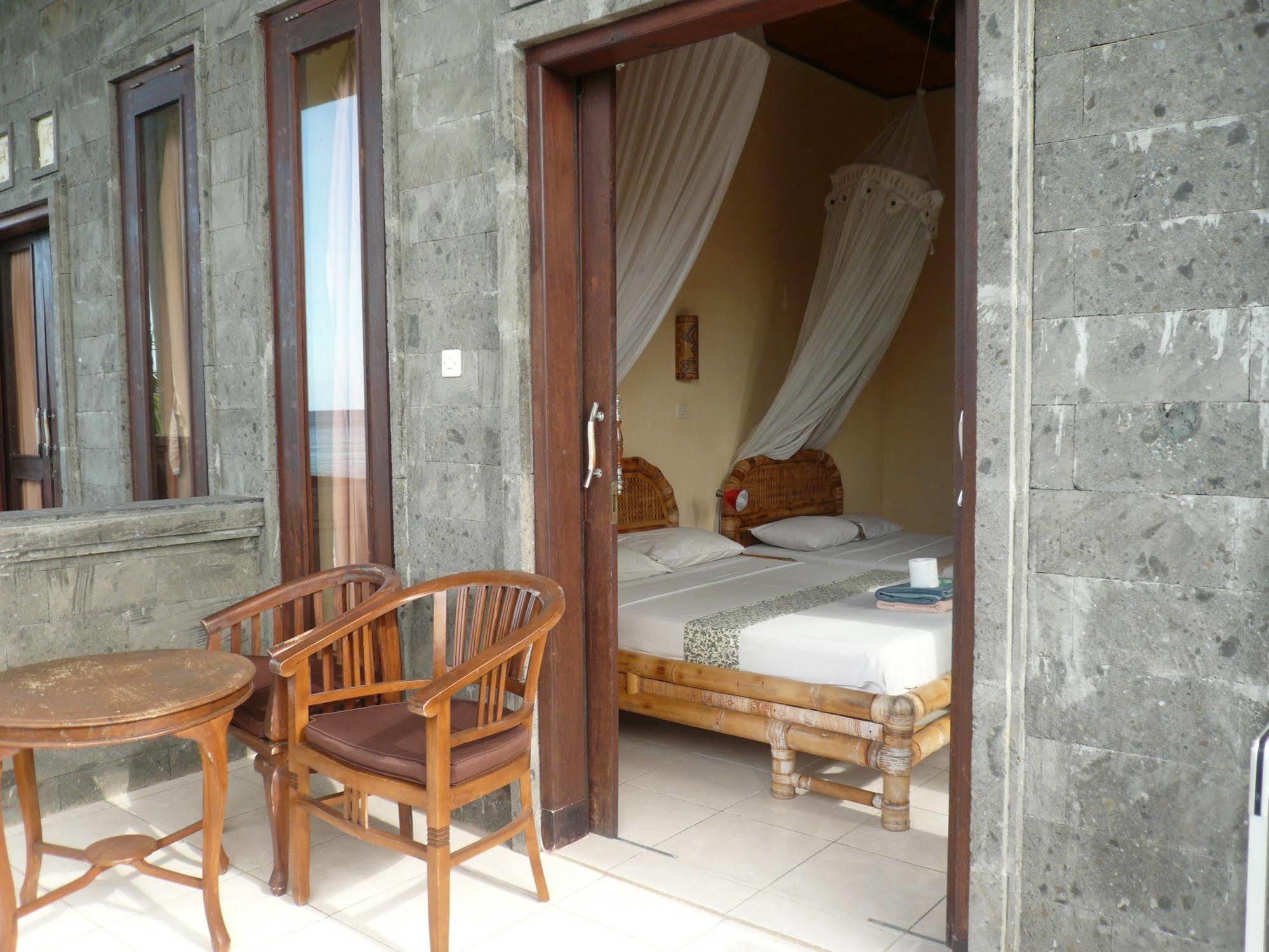Wisma tamu Vienna Amed (Bali)