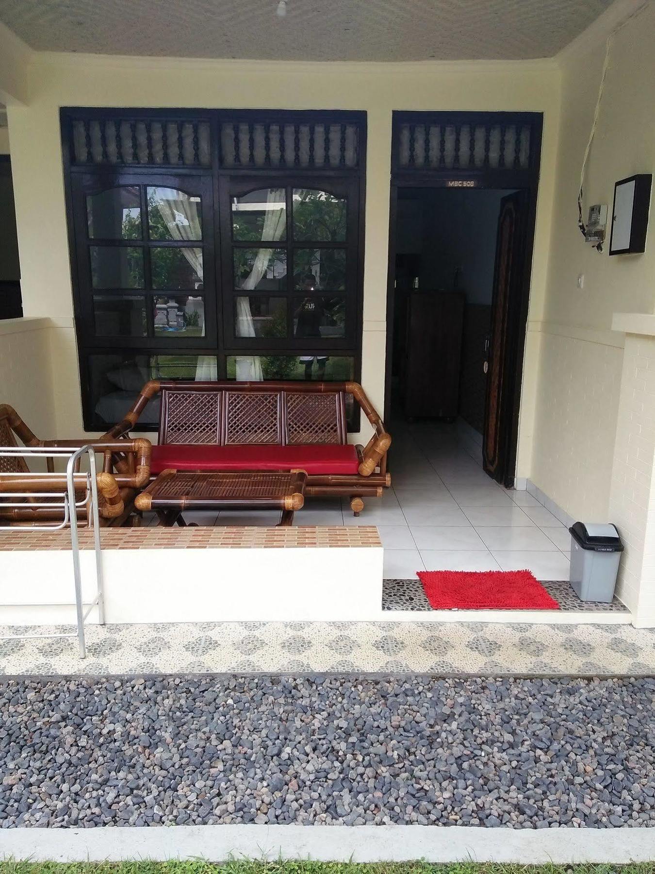 Puri Mandhara * Lovina (Bali)