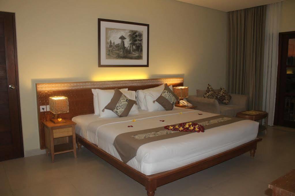 Resort Radha Phala & 4*