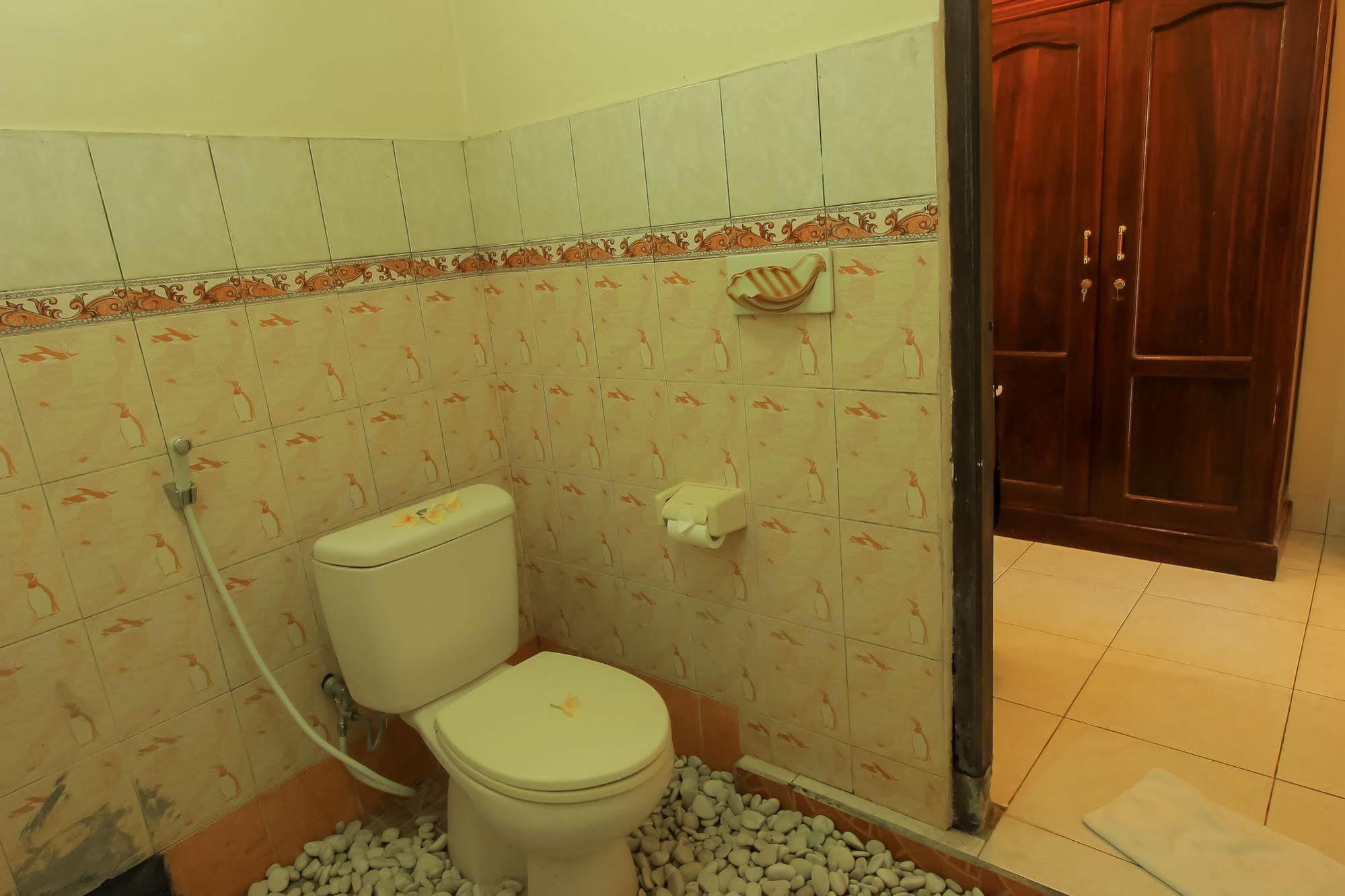Guest house Liyer House 2*