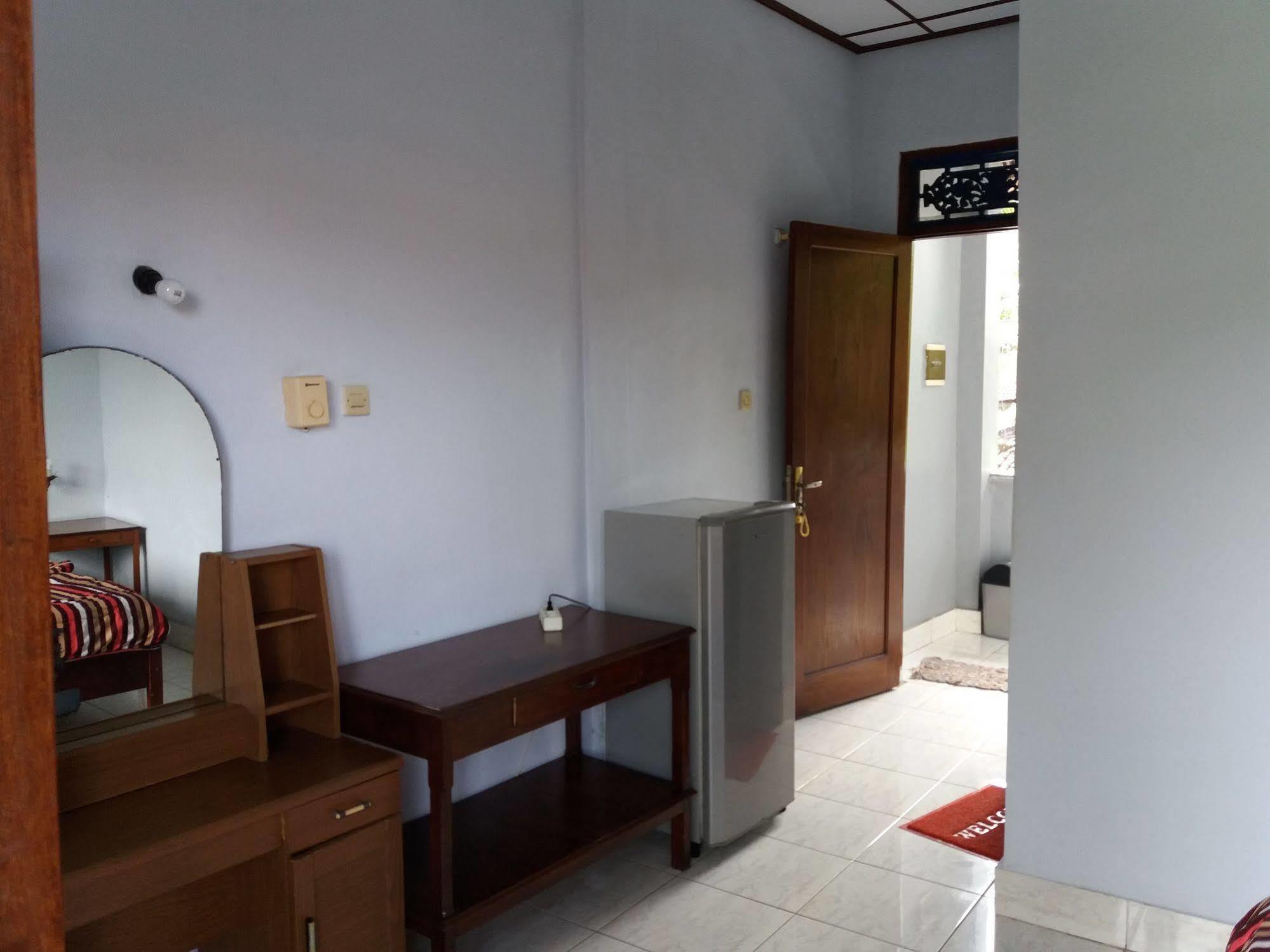 Celagi Guest house 2*