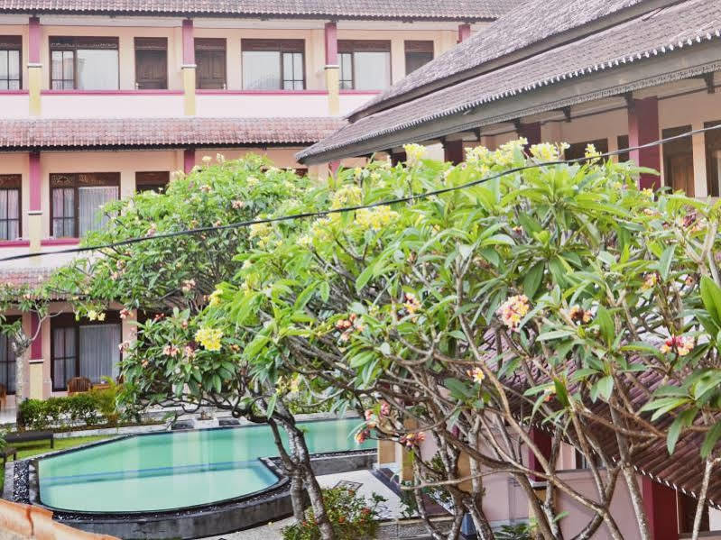 Pesona Hotel
