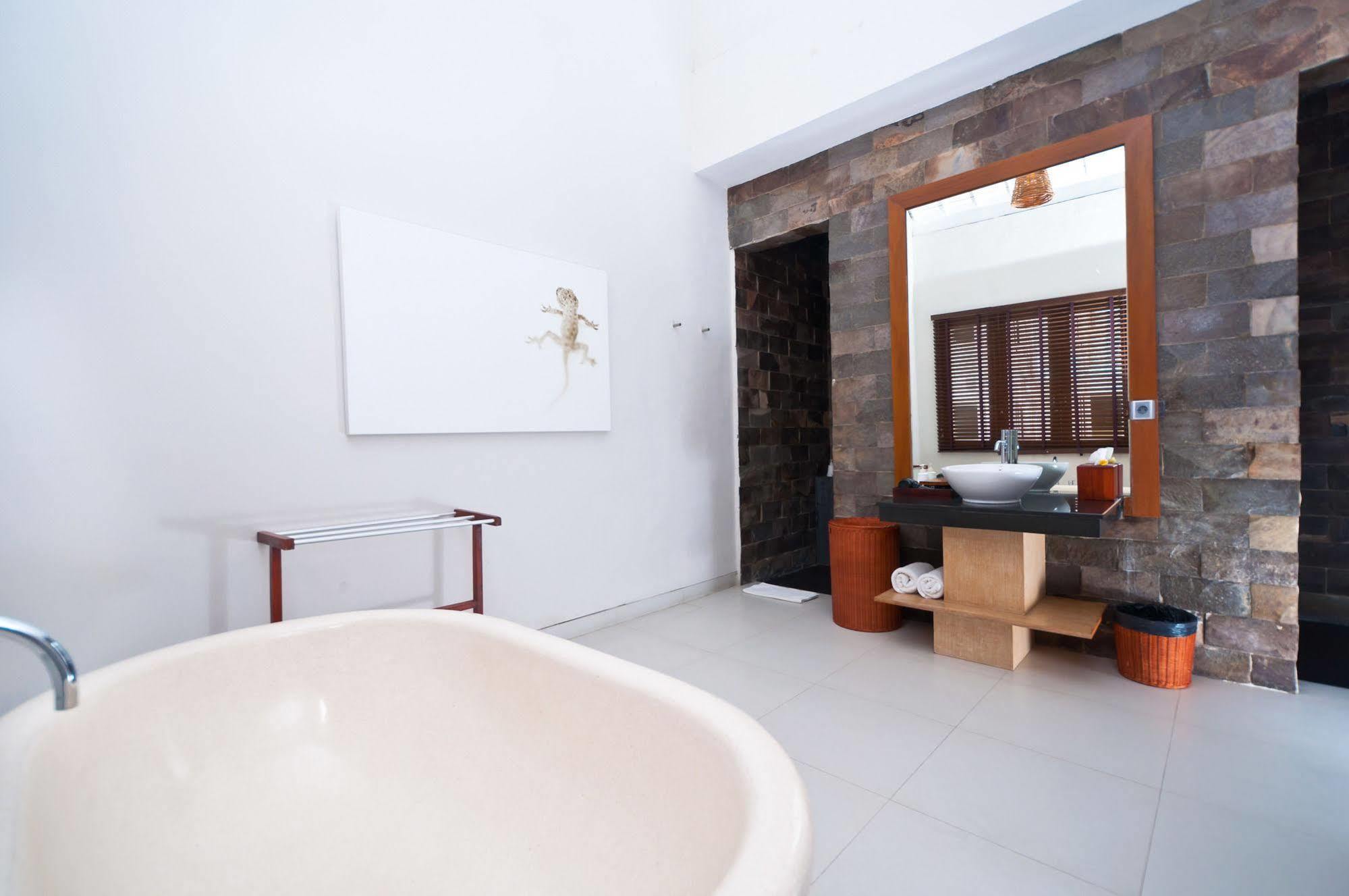 The Dipan Resort, And Resort Seminyak (Bali)