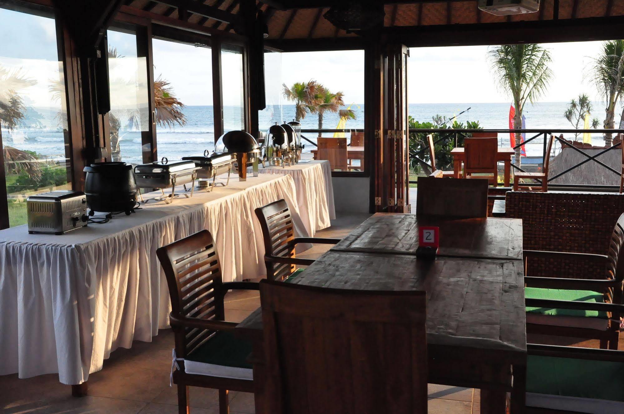 Arton & Club Pulukan