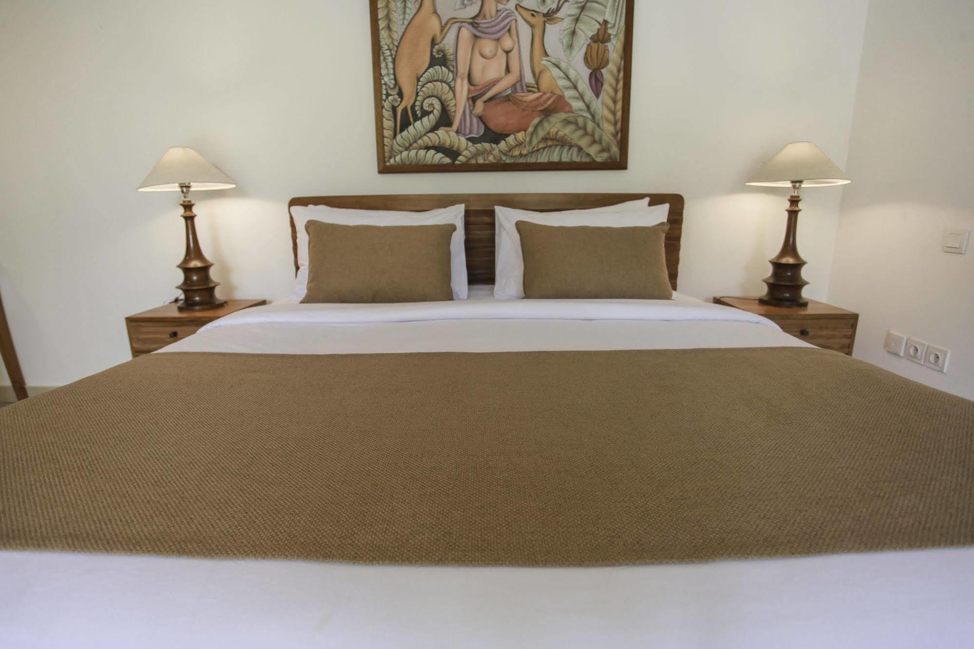 Jati Guest house 3*
