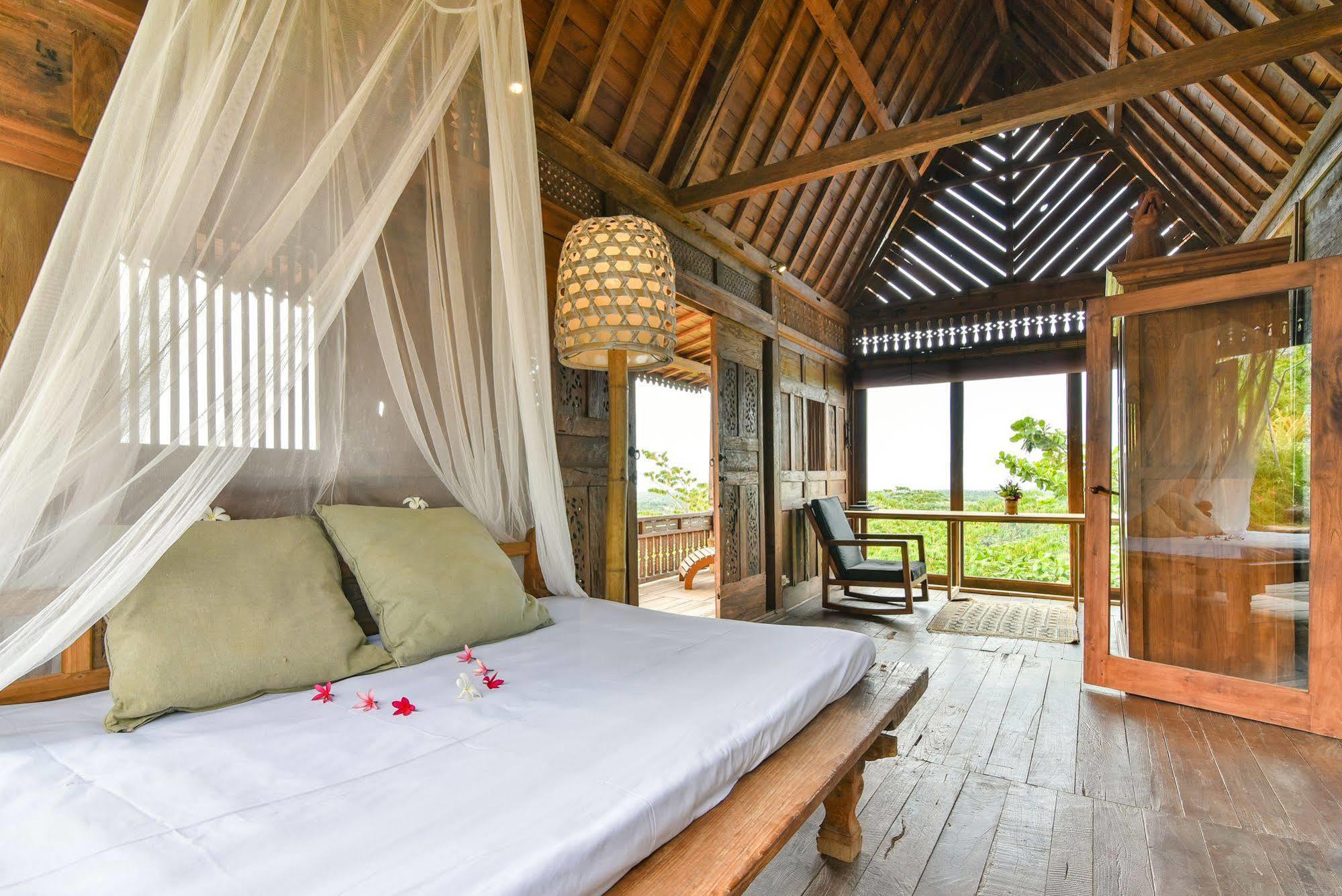 Sumberkima Hill Private Retreat *