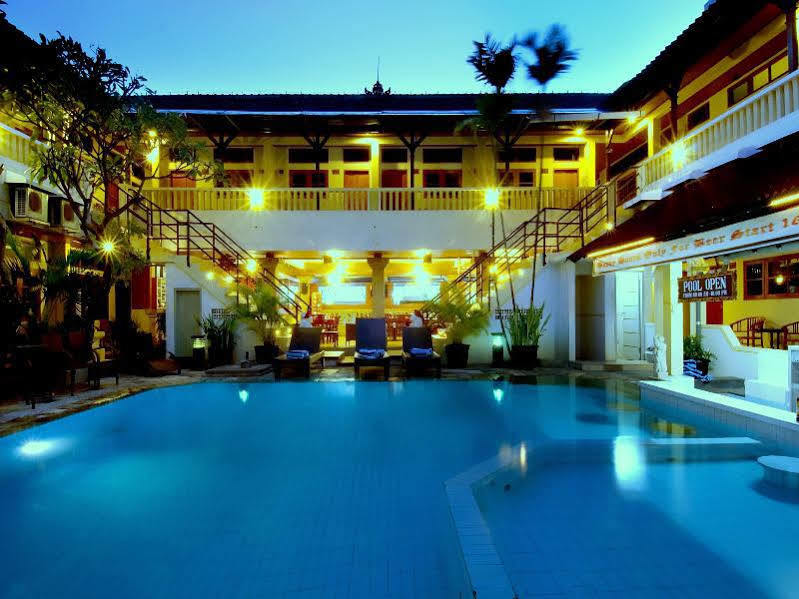 Rosani Kuta (Bali)