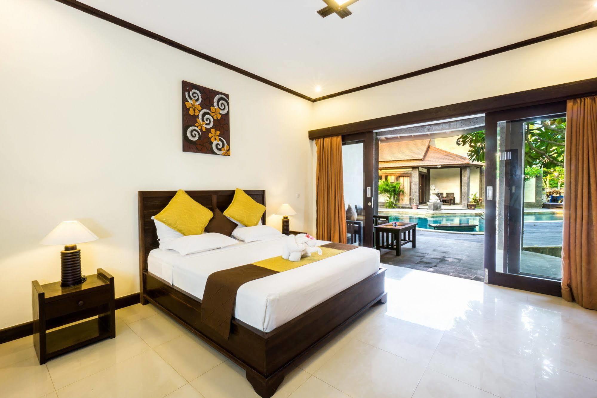 Baruna Frangipani Guest house 3*