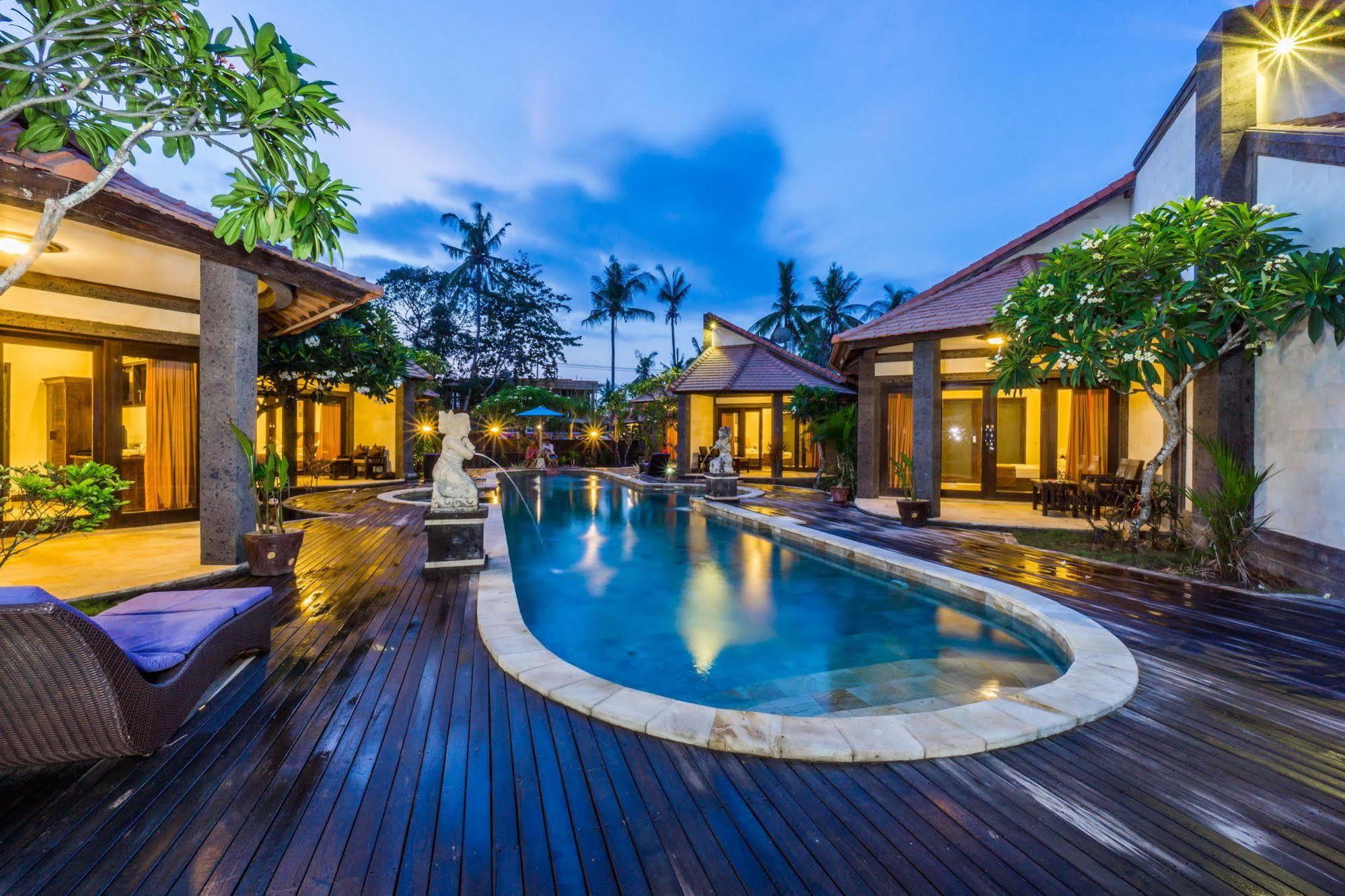 Baruna Frangipani Guest house 3*