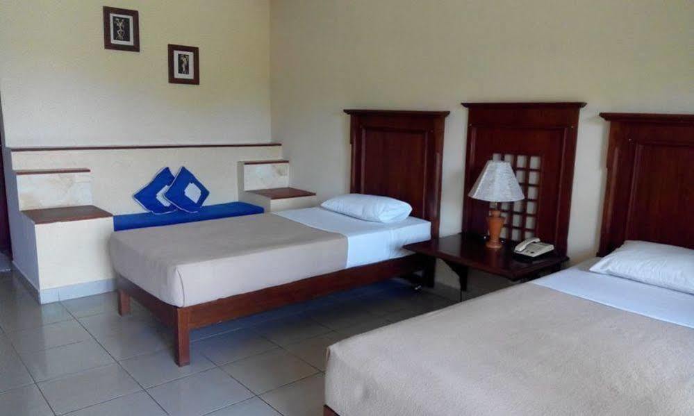 Brits Hotel 4*