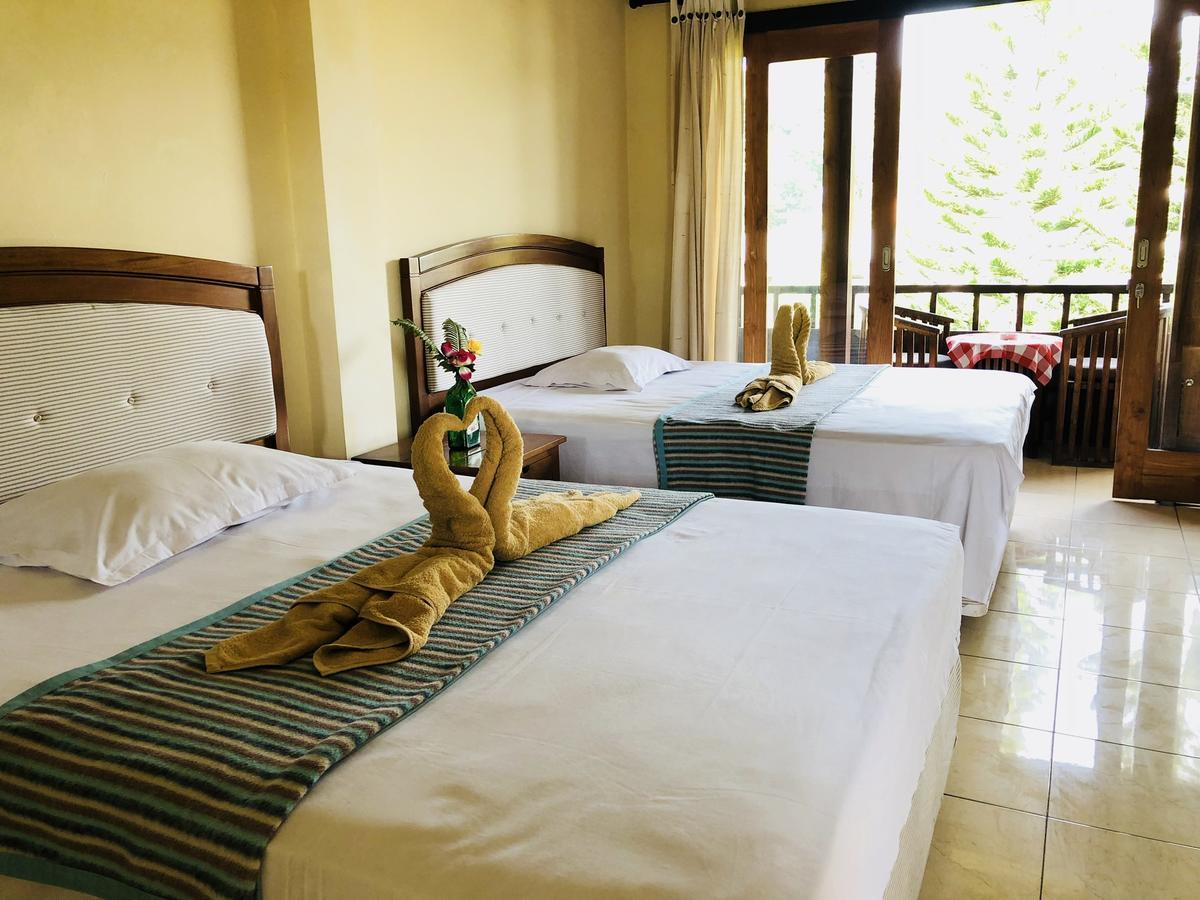 Padangbai Inn *