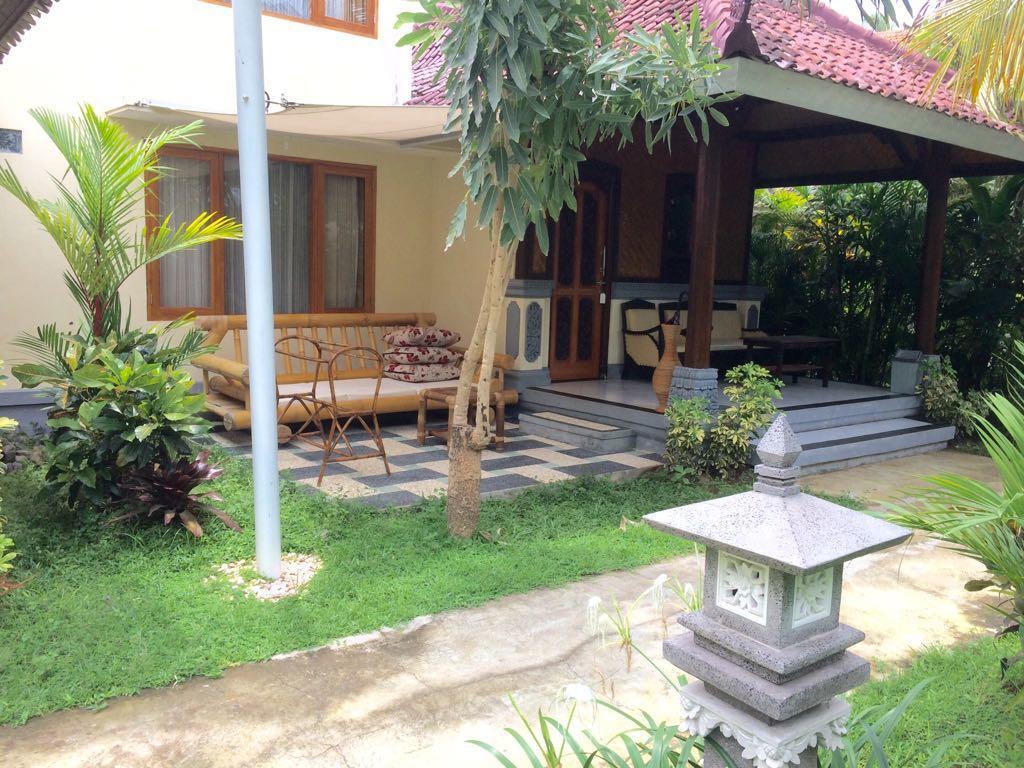 Astina 2* Lovina (Bali)