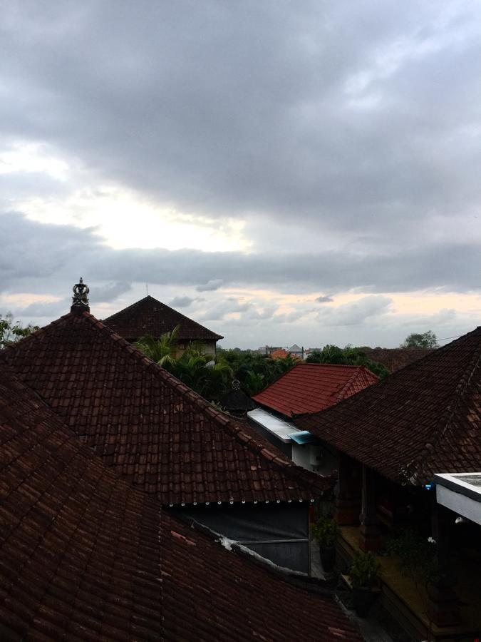 Taman Ratih Wisma tamu