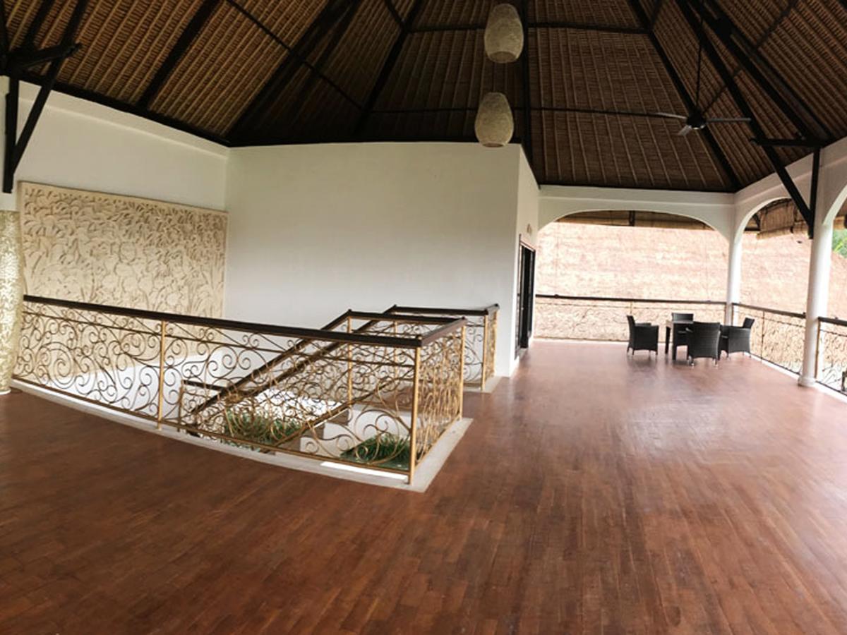 Villa Frangipani *