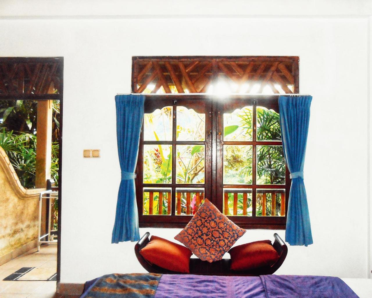 Puri Sawah Bungalows & Restaurant Guest house Karangasem (Bali)