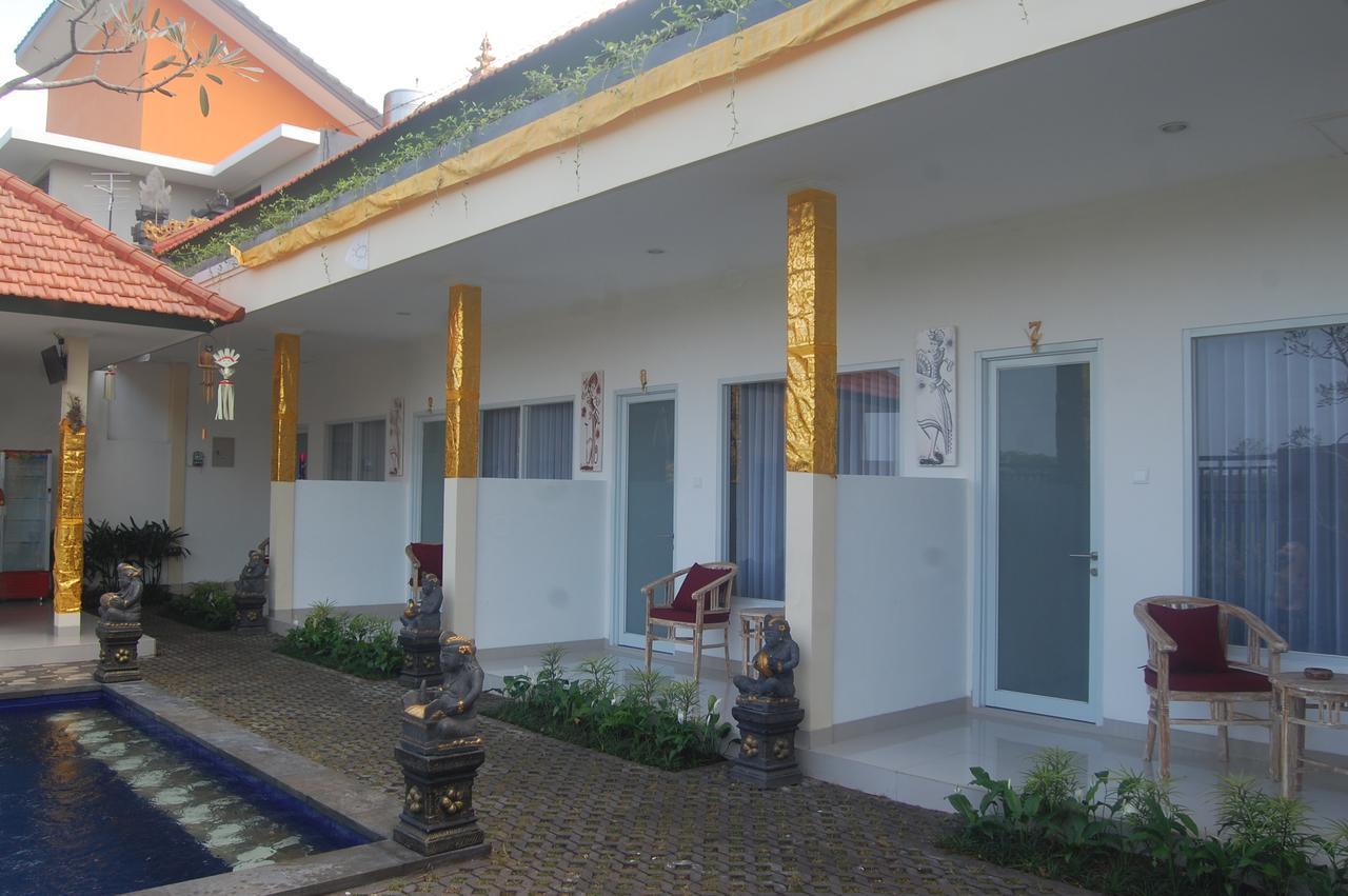 Wooden Paradise Tempat Tidur & Sarapan 3*