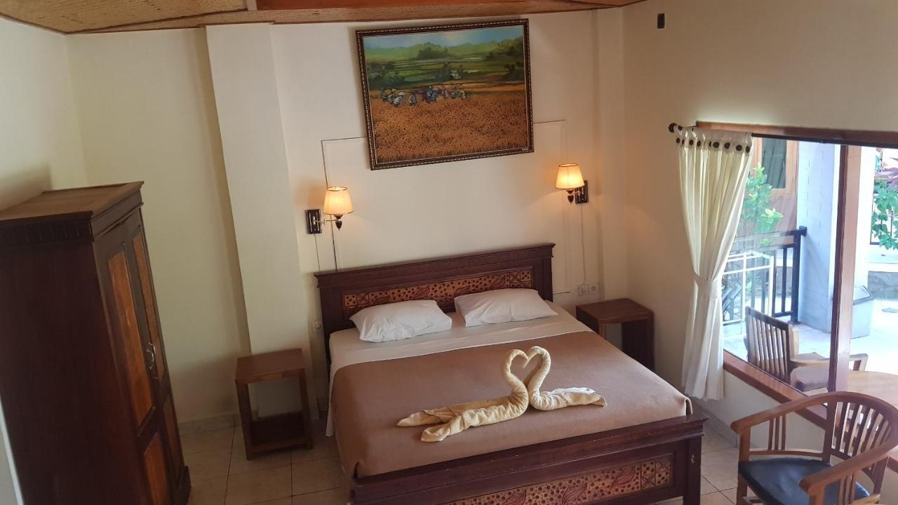 My 4* Lovina (Bali)