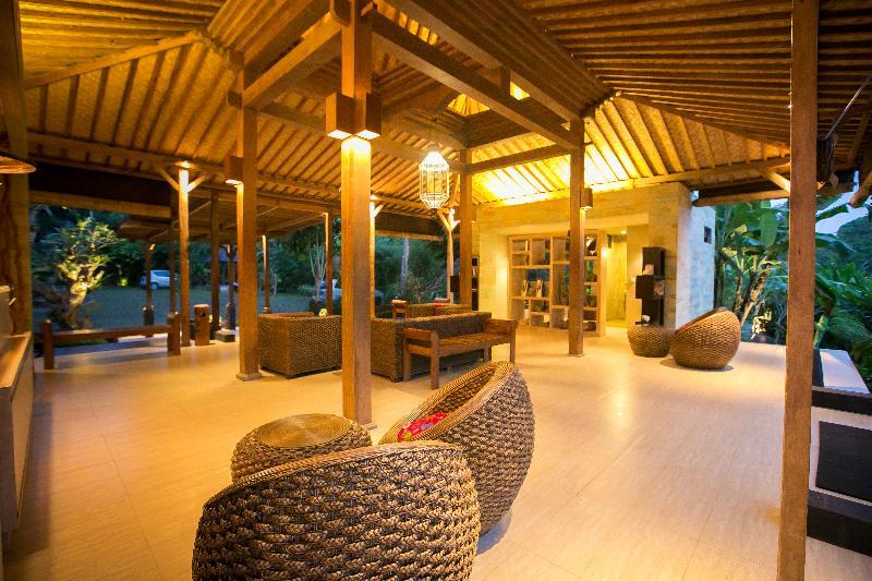 Senetan And * Ubud (Bali)