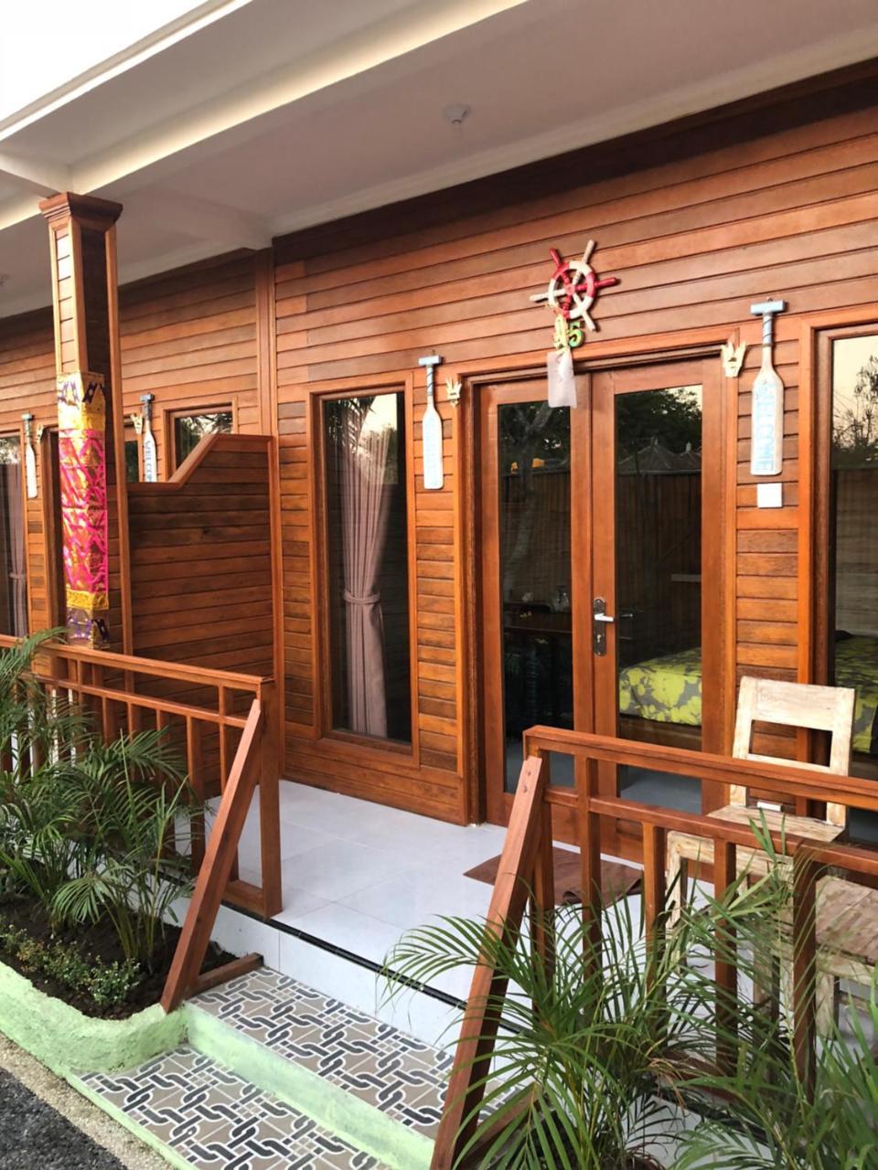 Auora Nusa Lembongan (Bali)