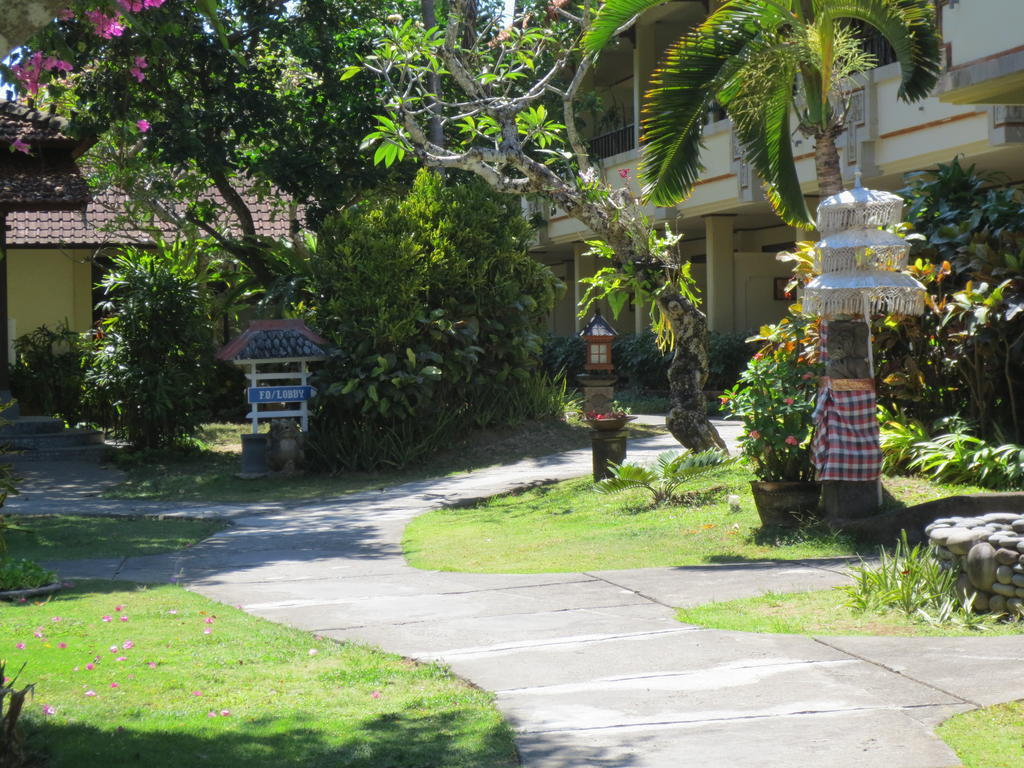 Besakih Beach Hotel Sanur (Bali)